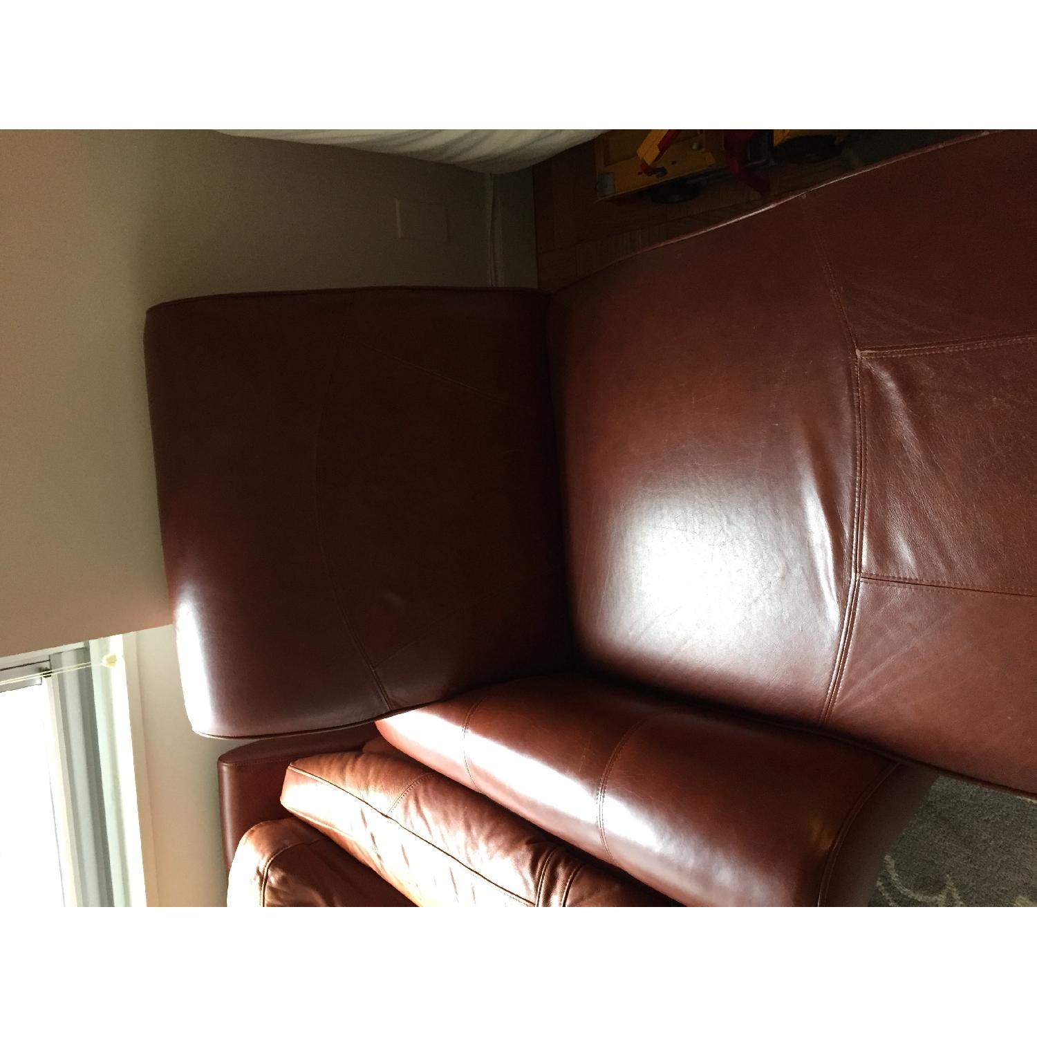 DFS Chaise Lounge - image-2