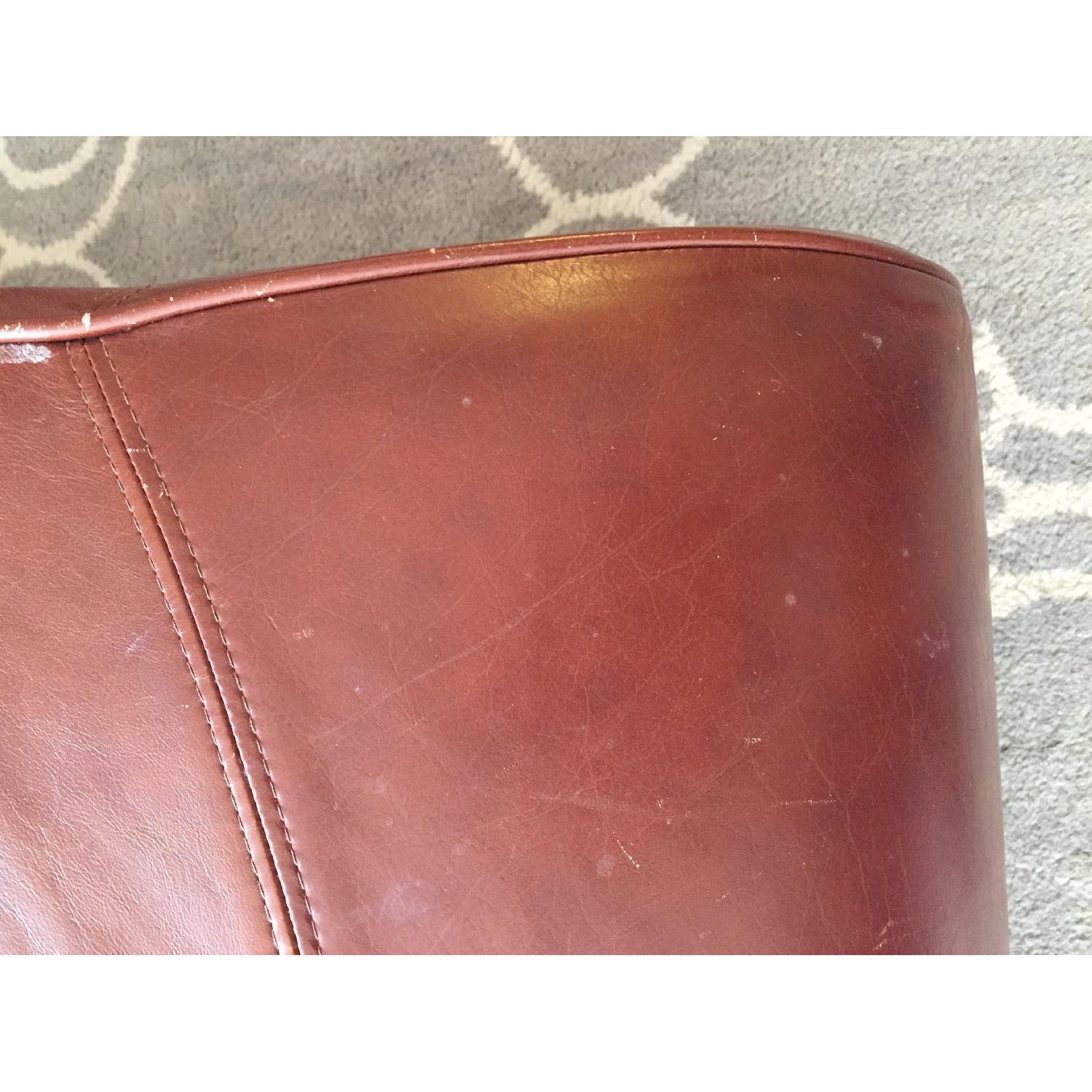 DFS Chaise Lounge - image-5