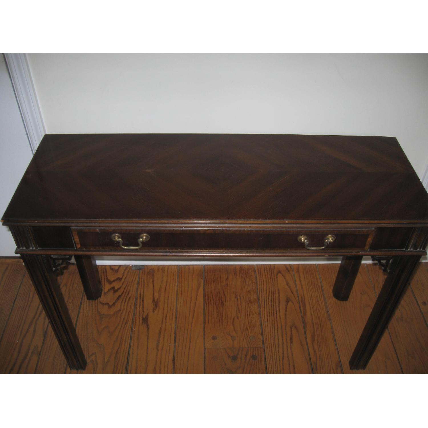 Lane Altavista Sofa/Hall Table - image-2