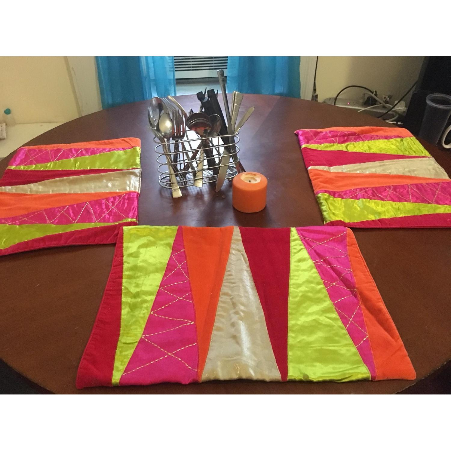 Coaster Boyer Contemporary Two-Tone Round Table - image-3