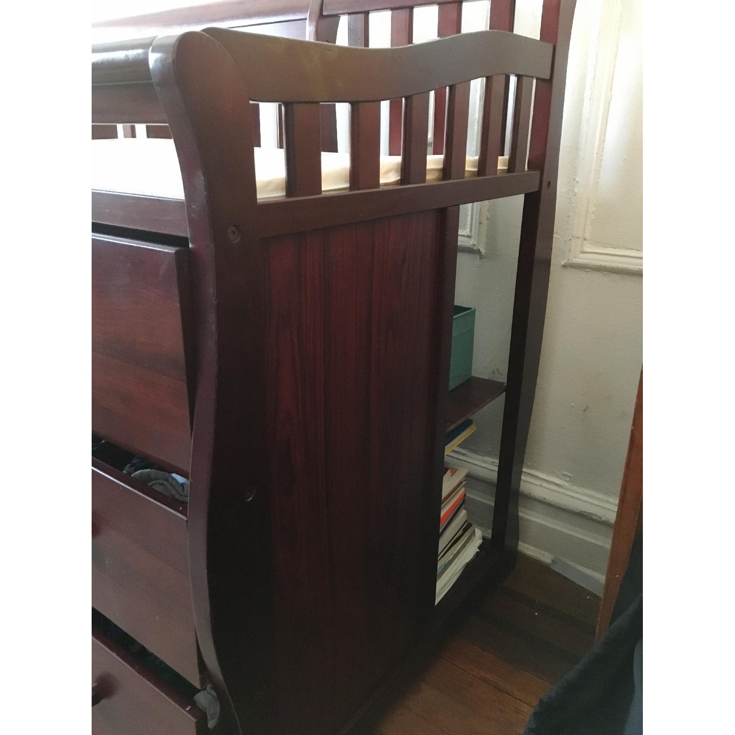 Sorelle Newport Convertible Mini Crib w/ Changing Table - image-3