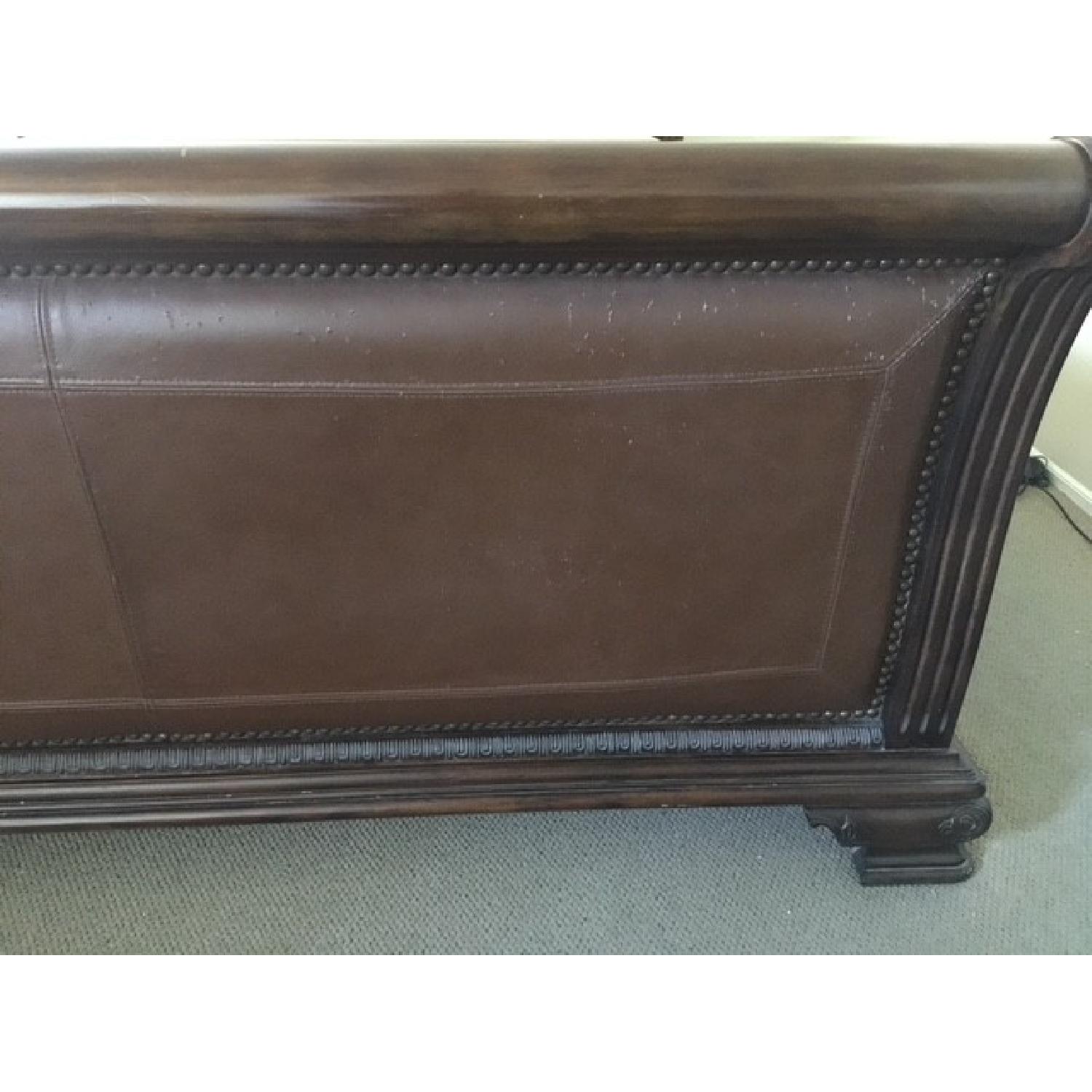 Raymour & Flanigan King Size Wood & Leather Sleigh Bed - image-7