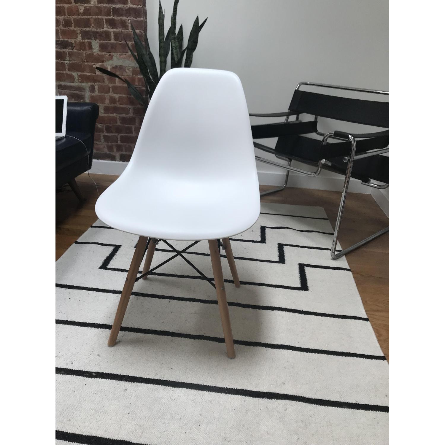 Rove Concepts DSW Molded Eames Chair - image-3