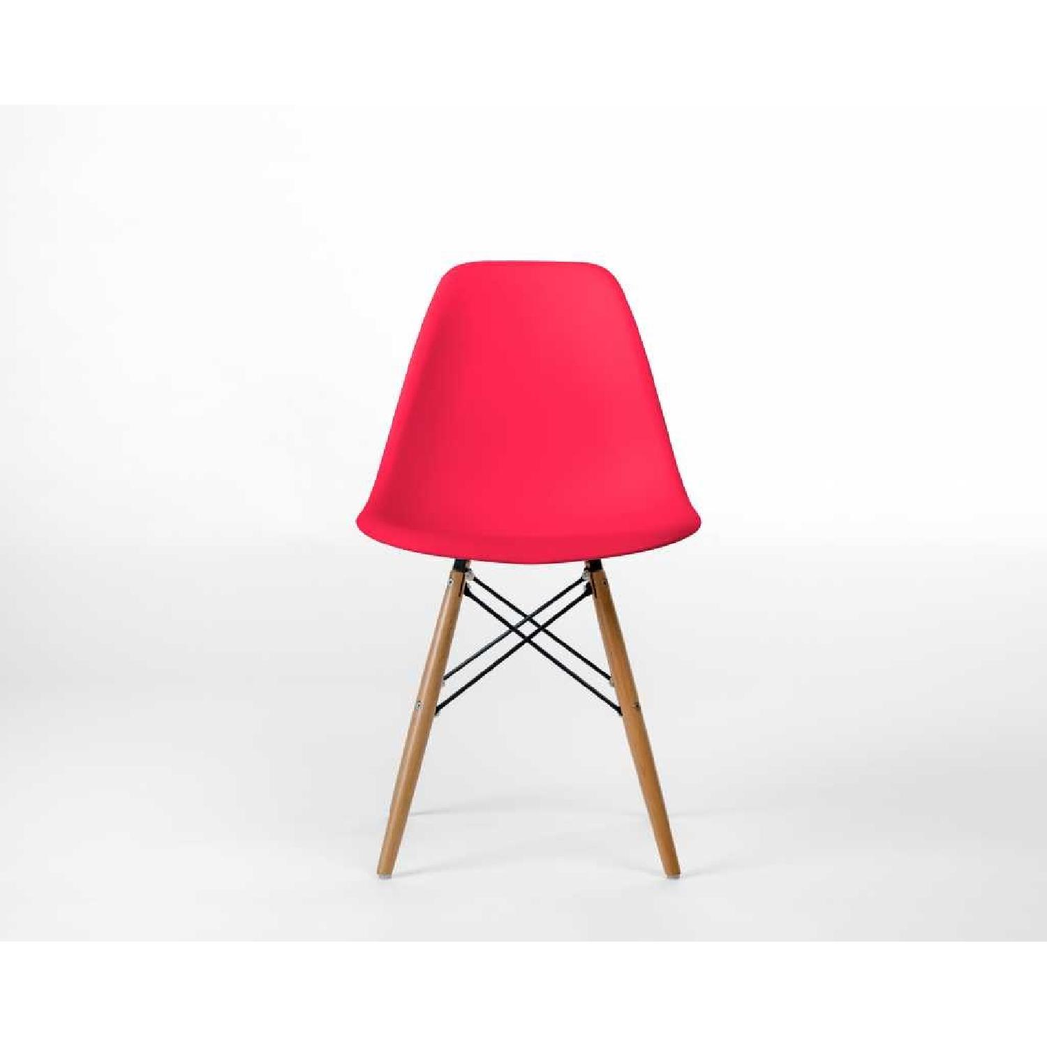 Rove Concepts DSW Molded Eames Chair - image-7