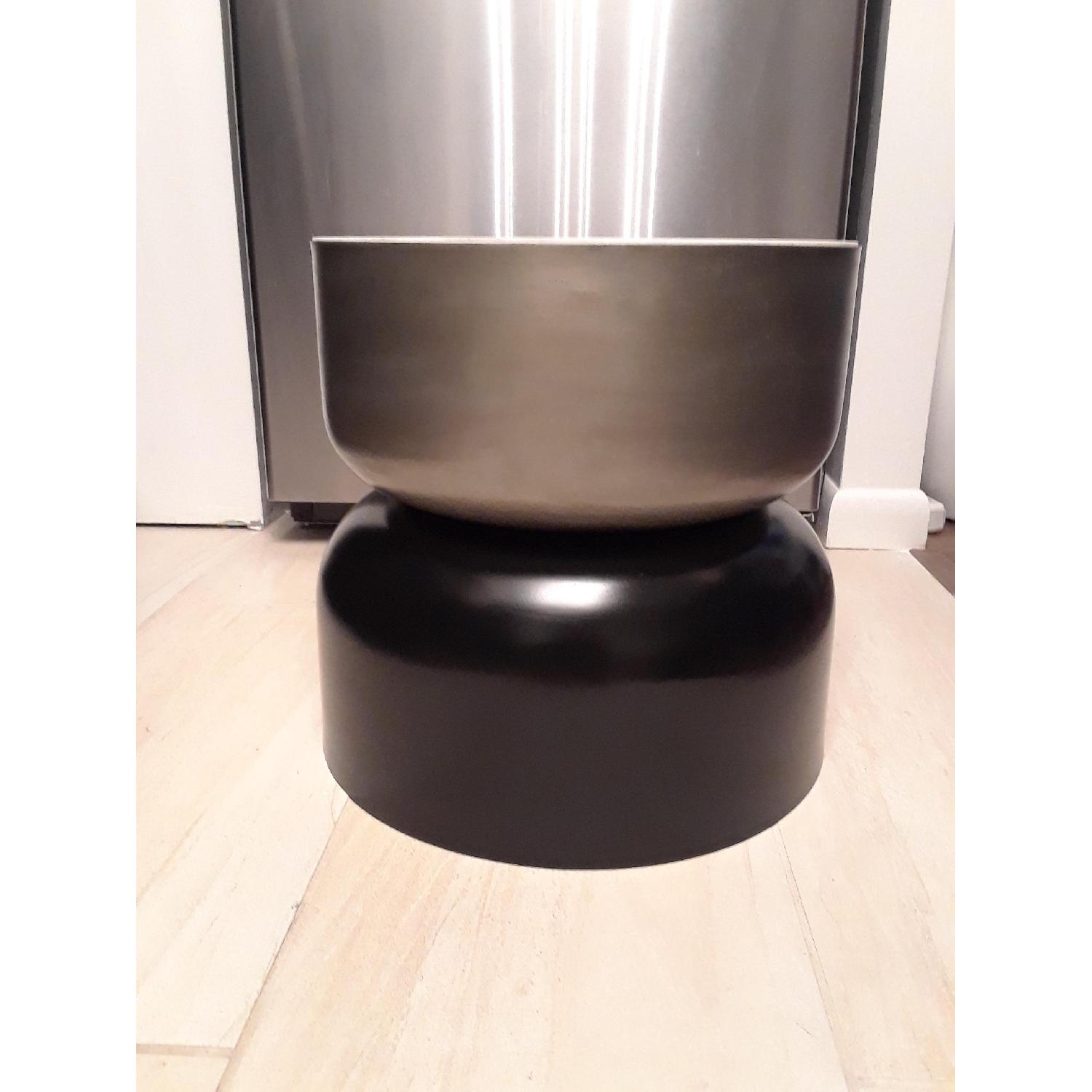 CB2 - image-2
