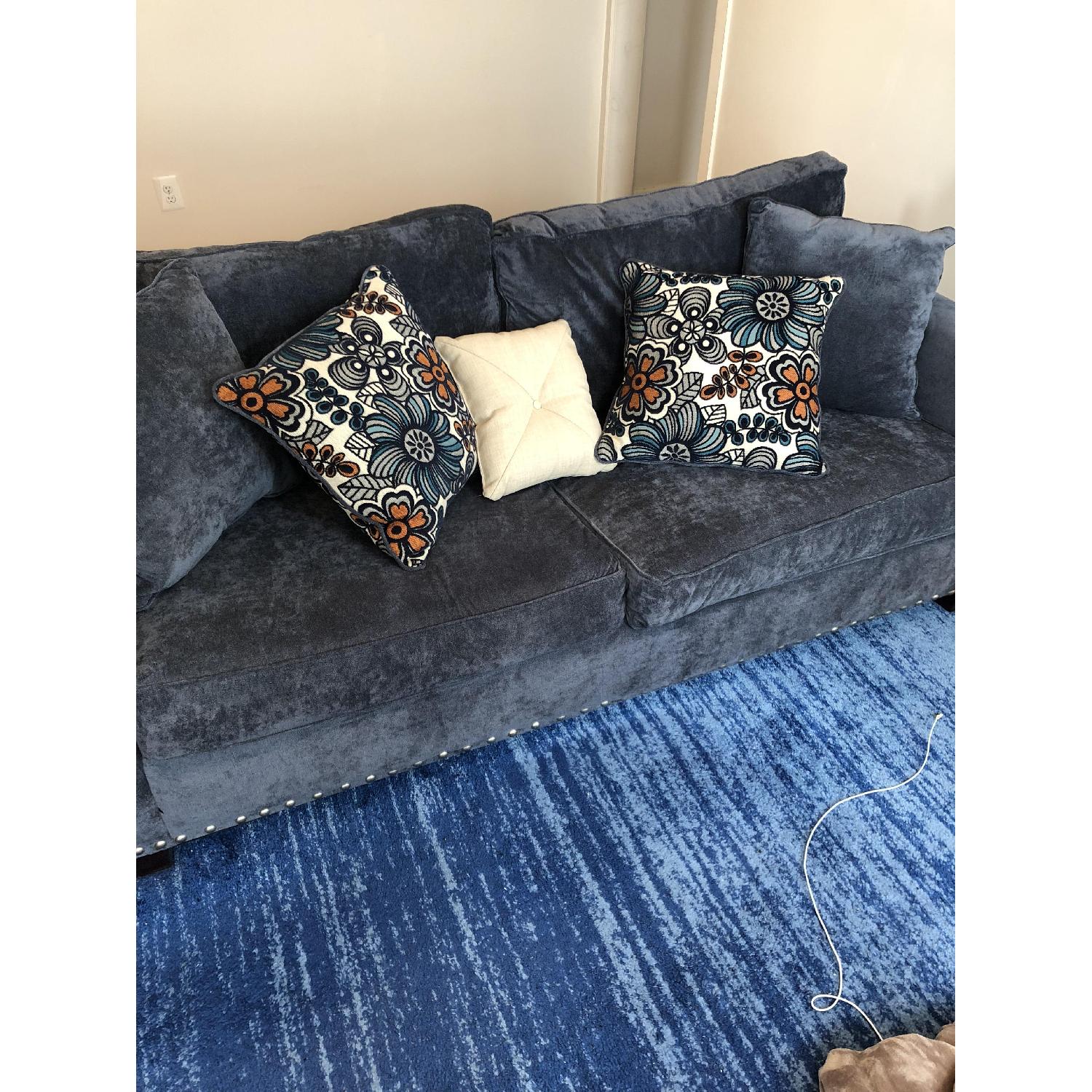 Bob's Melanie Blue Sofa AptDeco