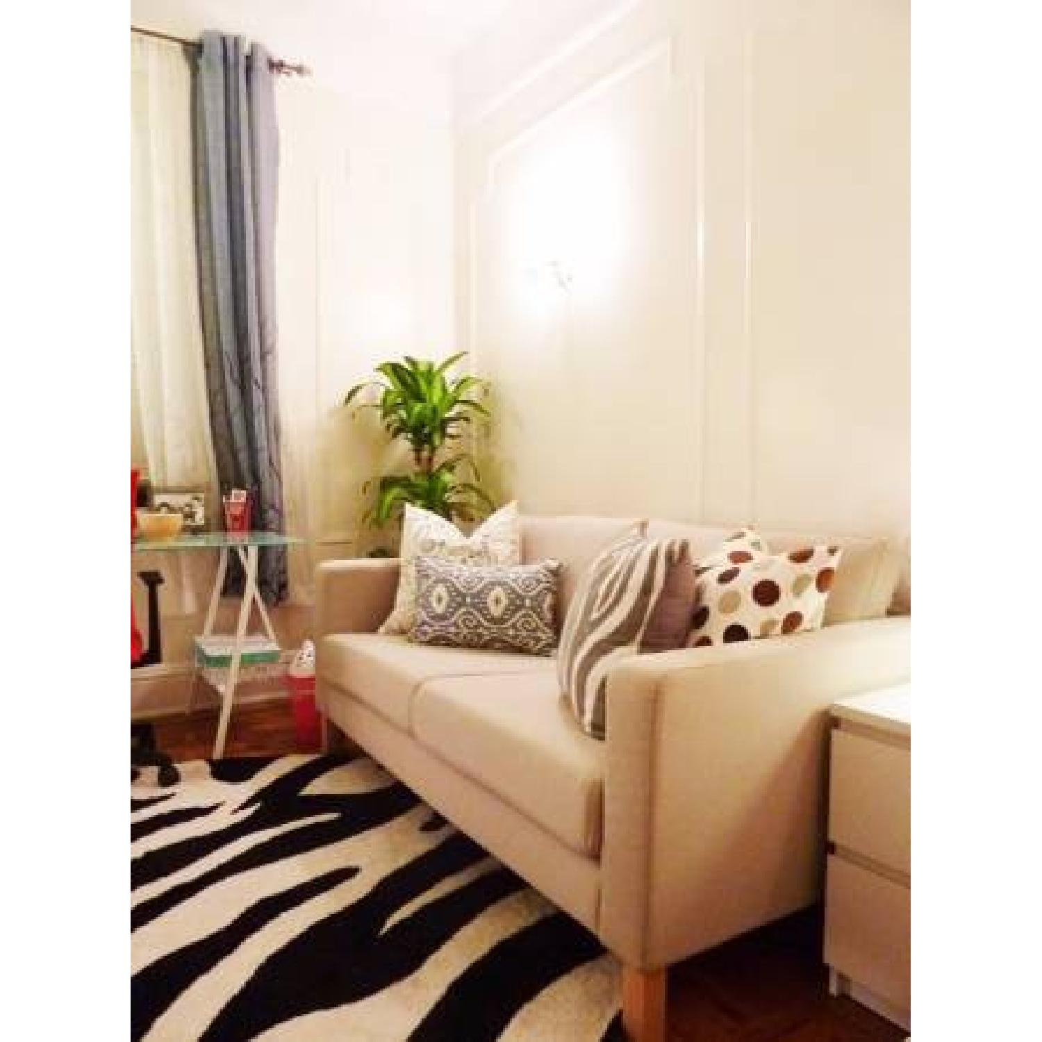 【くま】IKEA Karlstad(カルルスタード)　ベージュ オットマン くま】IKEA Karlstad(カルルスタード) ベージュ オットマン Ikea