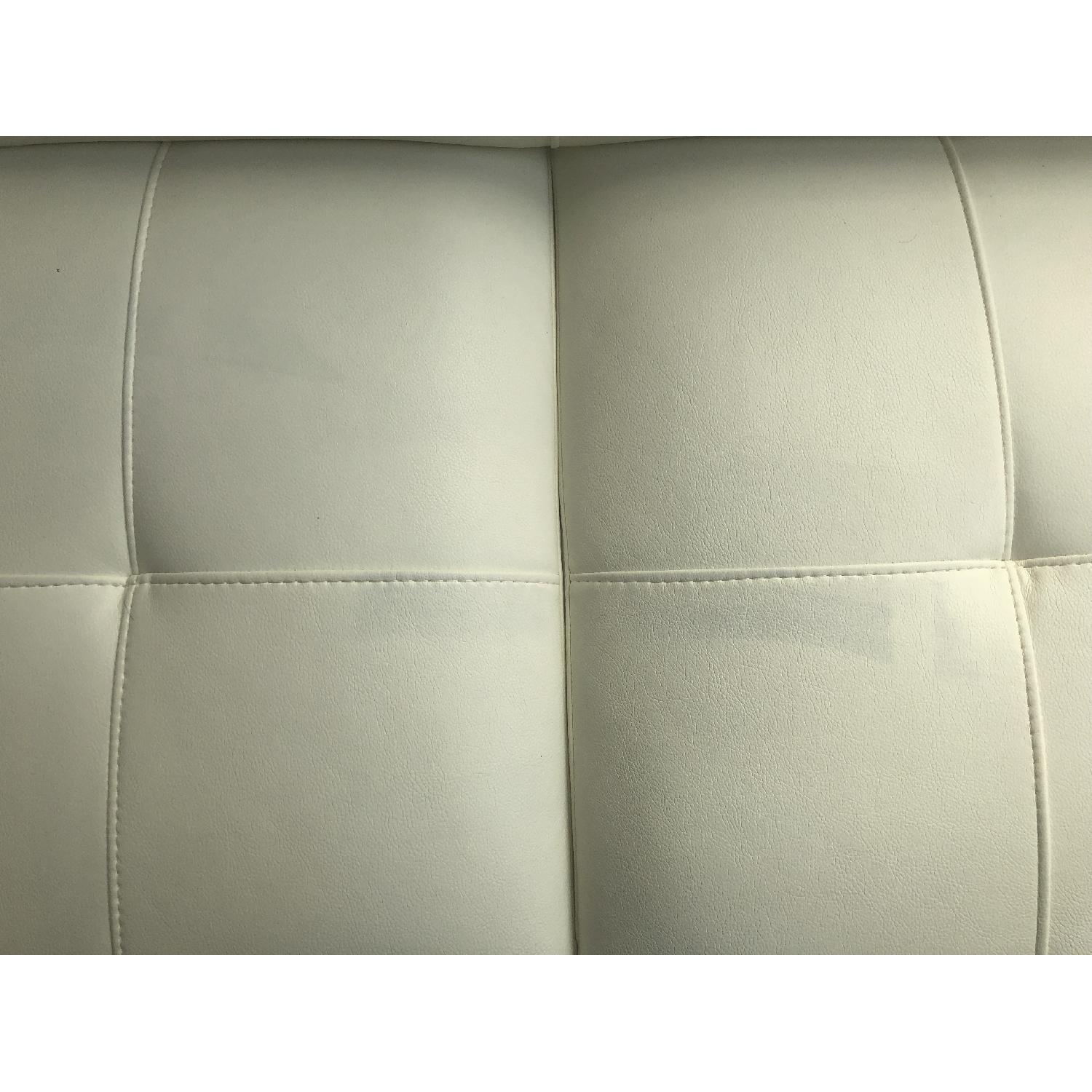 Bob's Luna 2 Piece Left Arm Facing Sectional Sofa - image-4