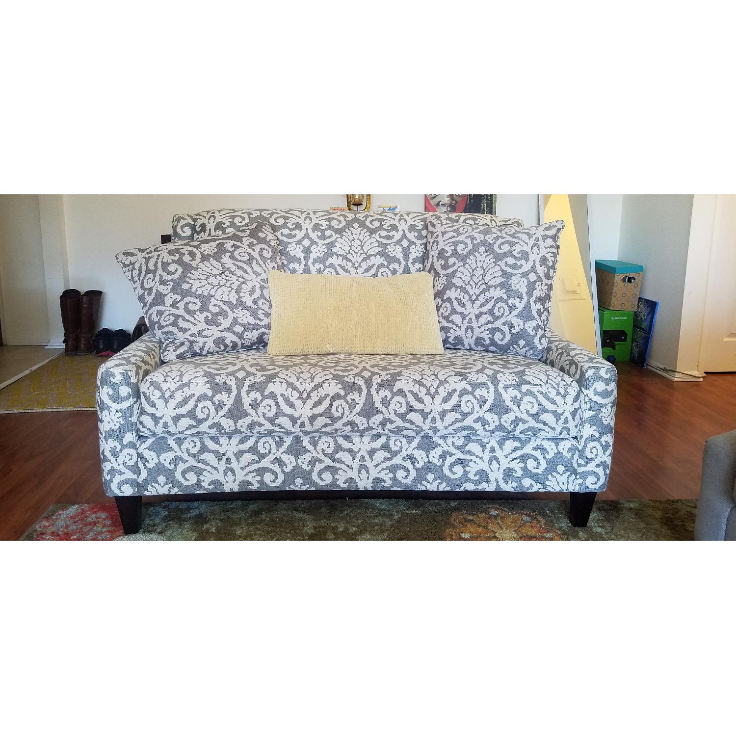 Raymour & Flanigan Anastasia Settee in Pewter - image-3