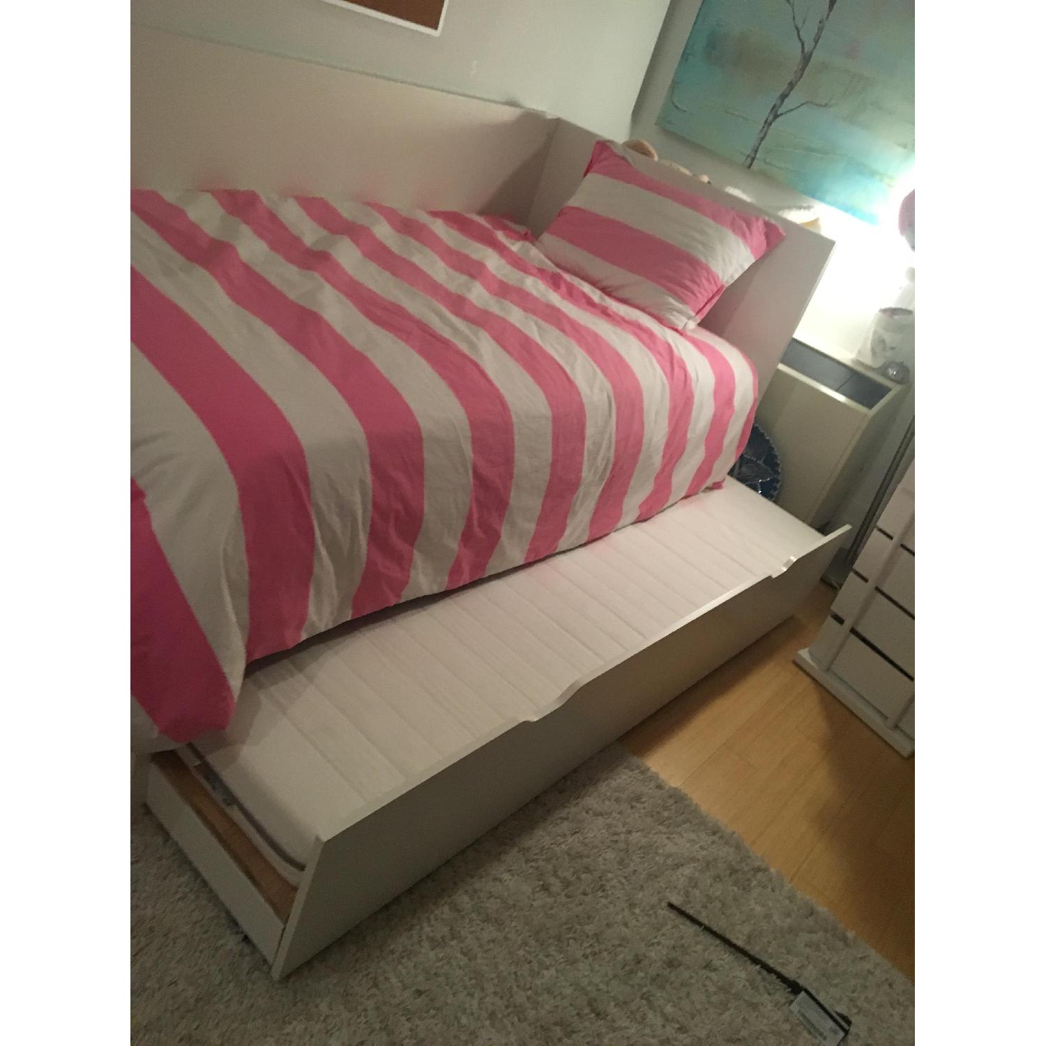 Ikea Flaxa Twin Daybed w/ Trundle AptDeco