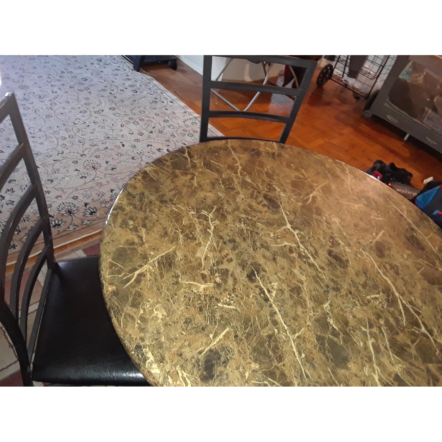 Round Wood Dining Table w/ 4 Chairs - AptDeco