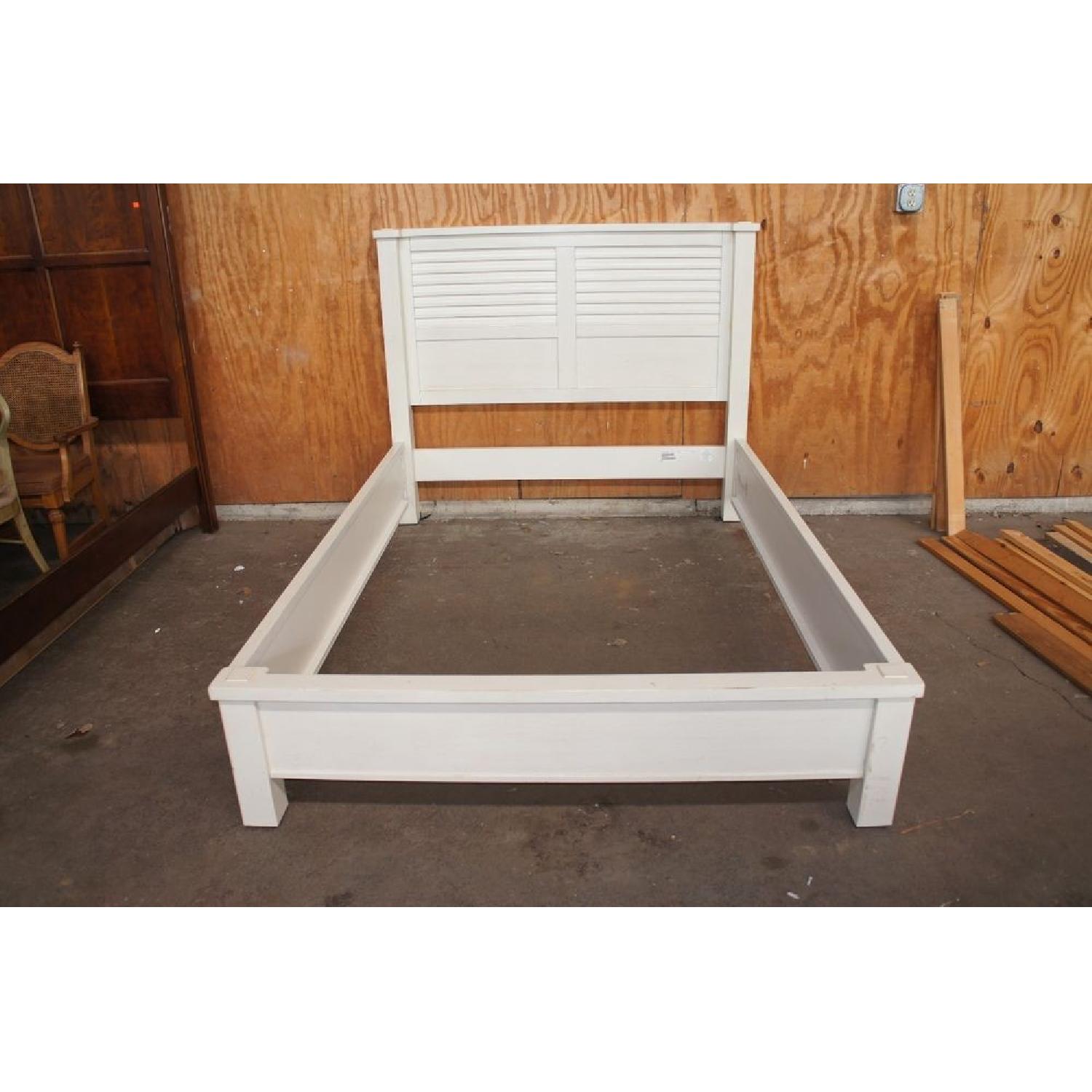 Ethan Allen Queen Size Wood Bed Frame AptDeco