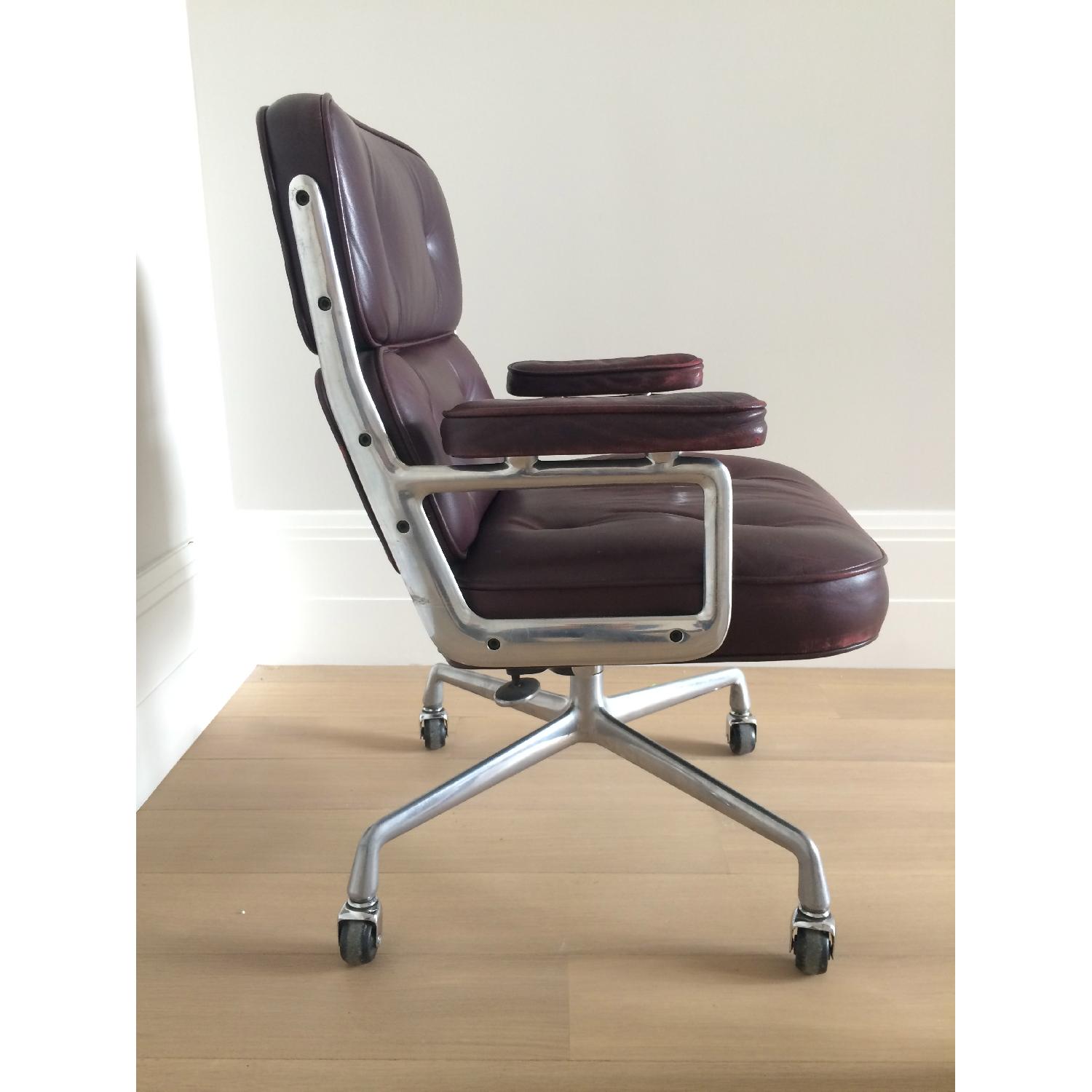 Herman Miller Charles & Ray Eames Time Life Office Chair - image-2