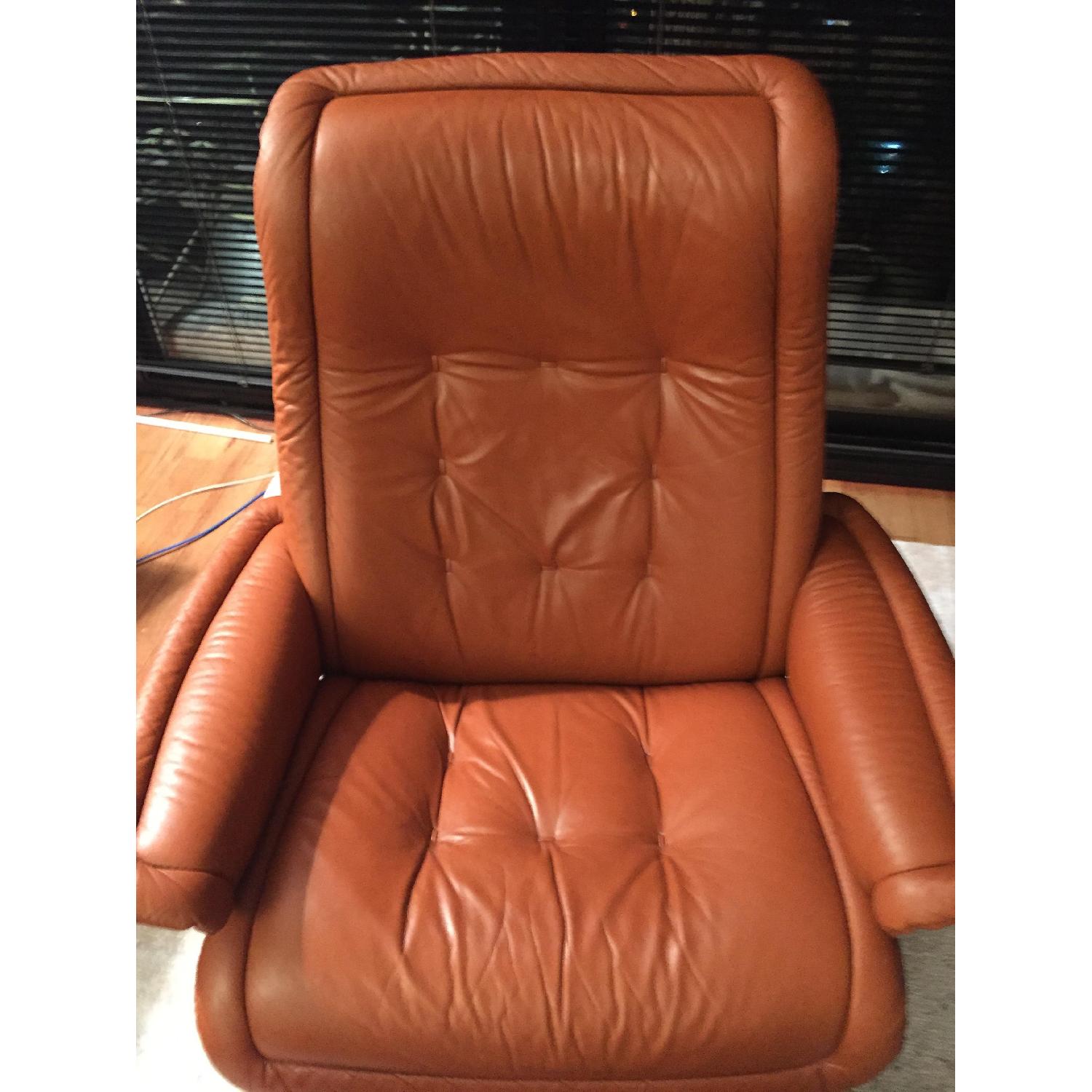 Ekornes Stressless Royal Large Recliner and Ottoman - image-6