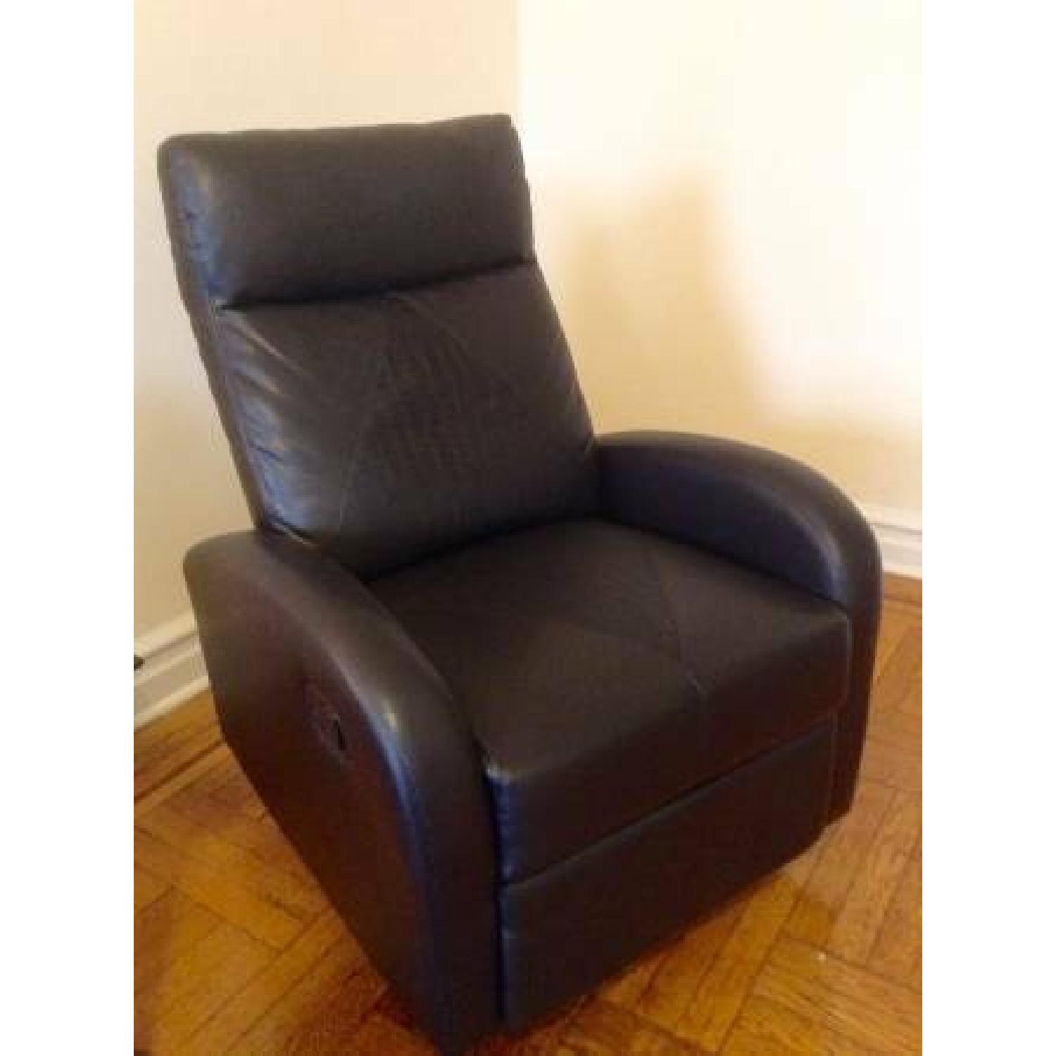 Coaster Fine Furniture 3 Seater + Loveseat + Leather Recliner - image-4