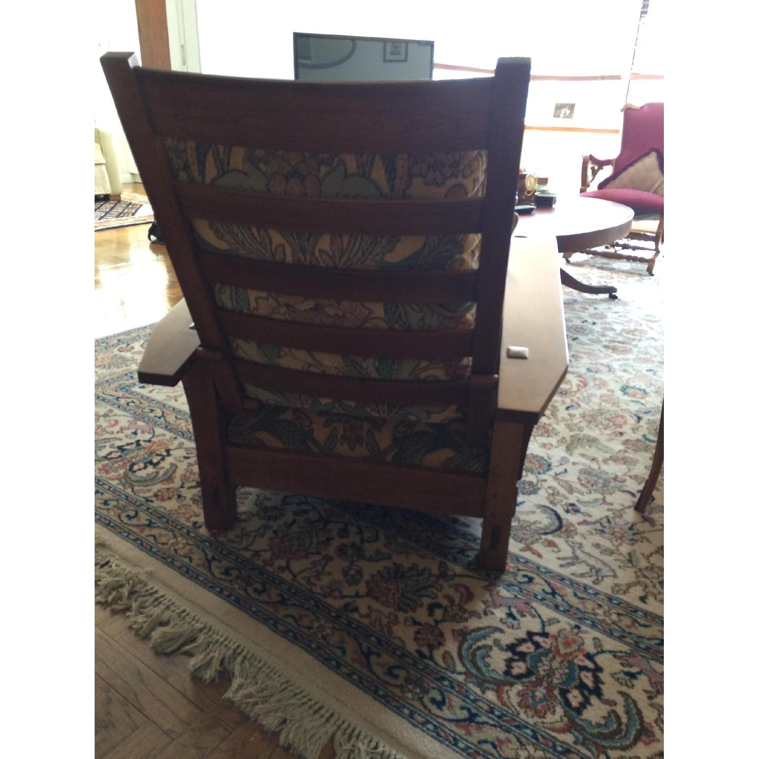Stickley Audi & Co Reclining Arm Chair & Matching Ottoman - image-4