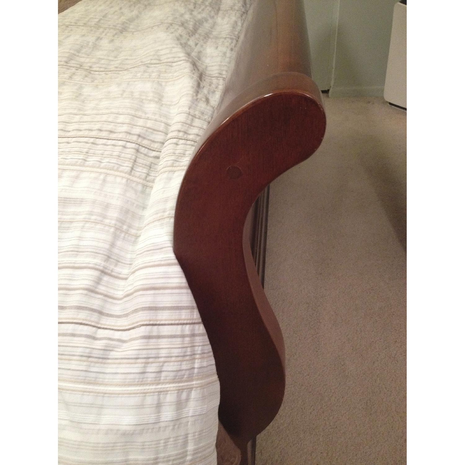 Thomasville Cinnamon Hill Cherry Sleigh Bed - image-5