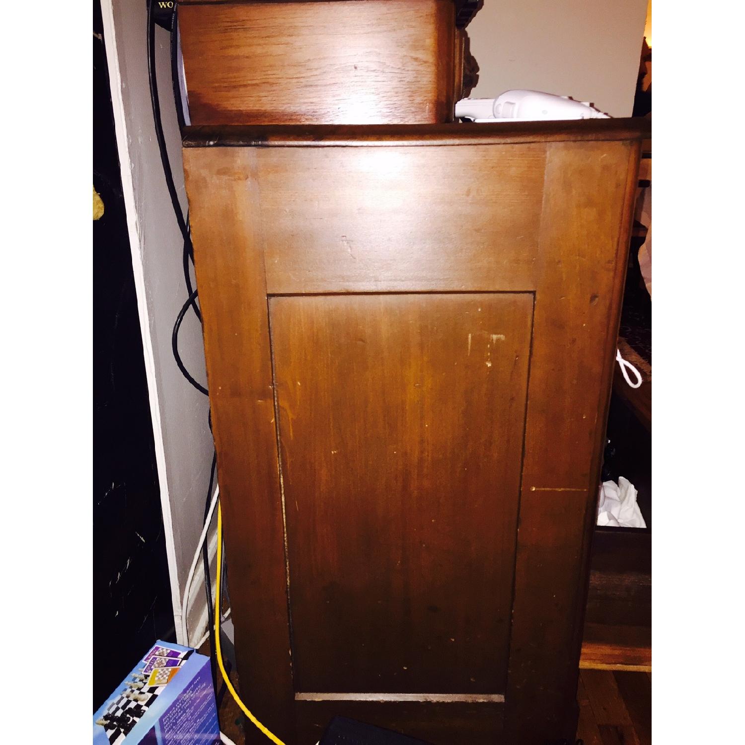 Eastlake Antique Dresser - image-4