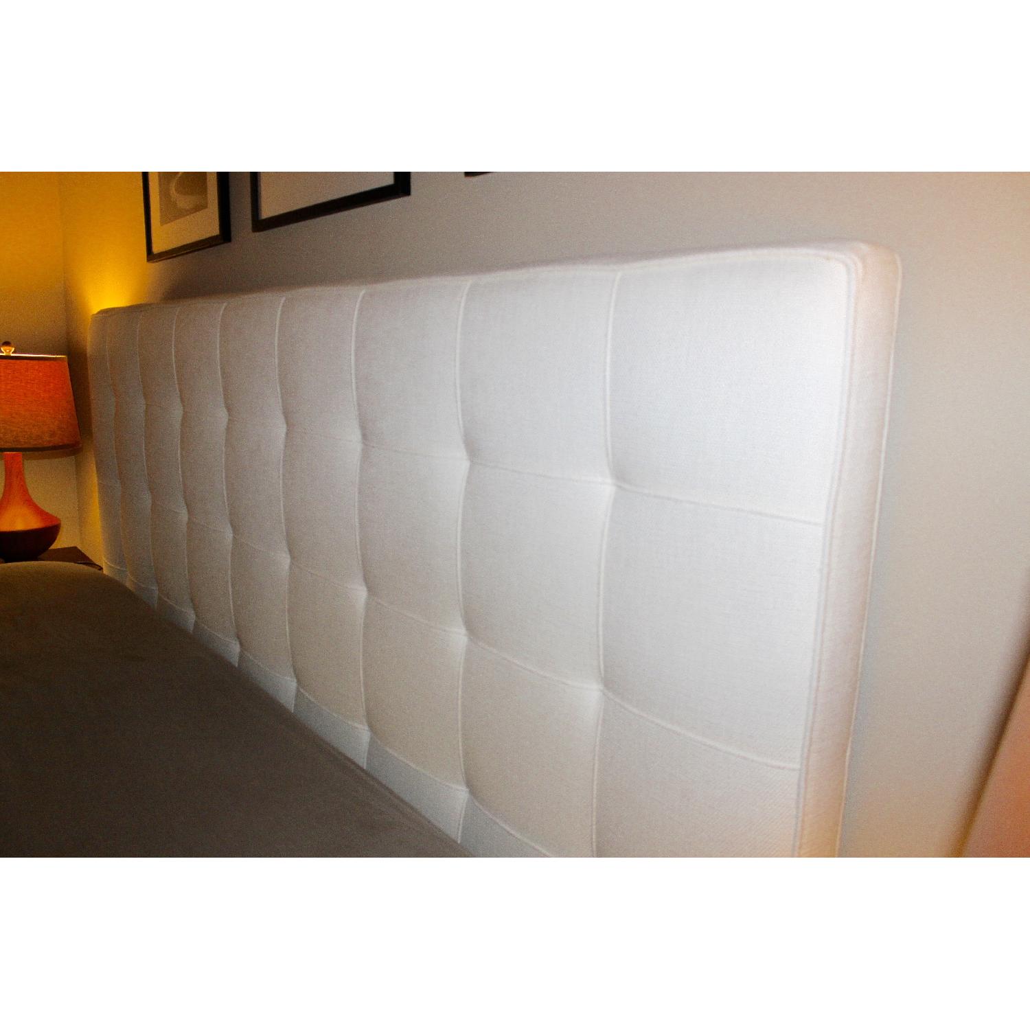 Lexington Zacara 4 Piece Bedroom Set - image-8