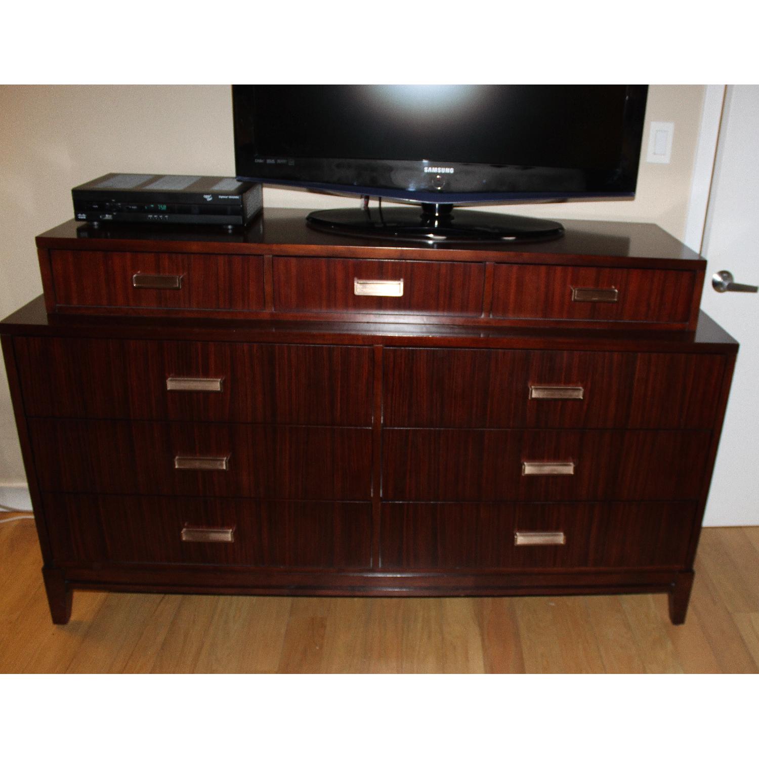 Lexington Zacara 4 Piece Bedroom Set - image-10