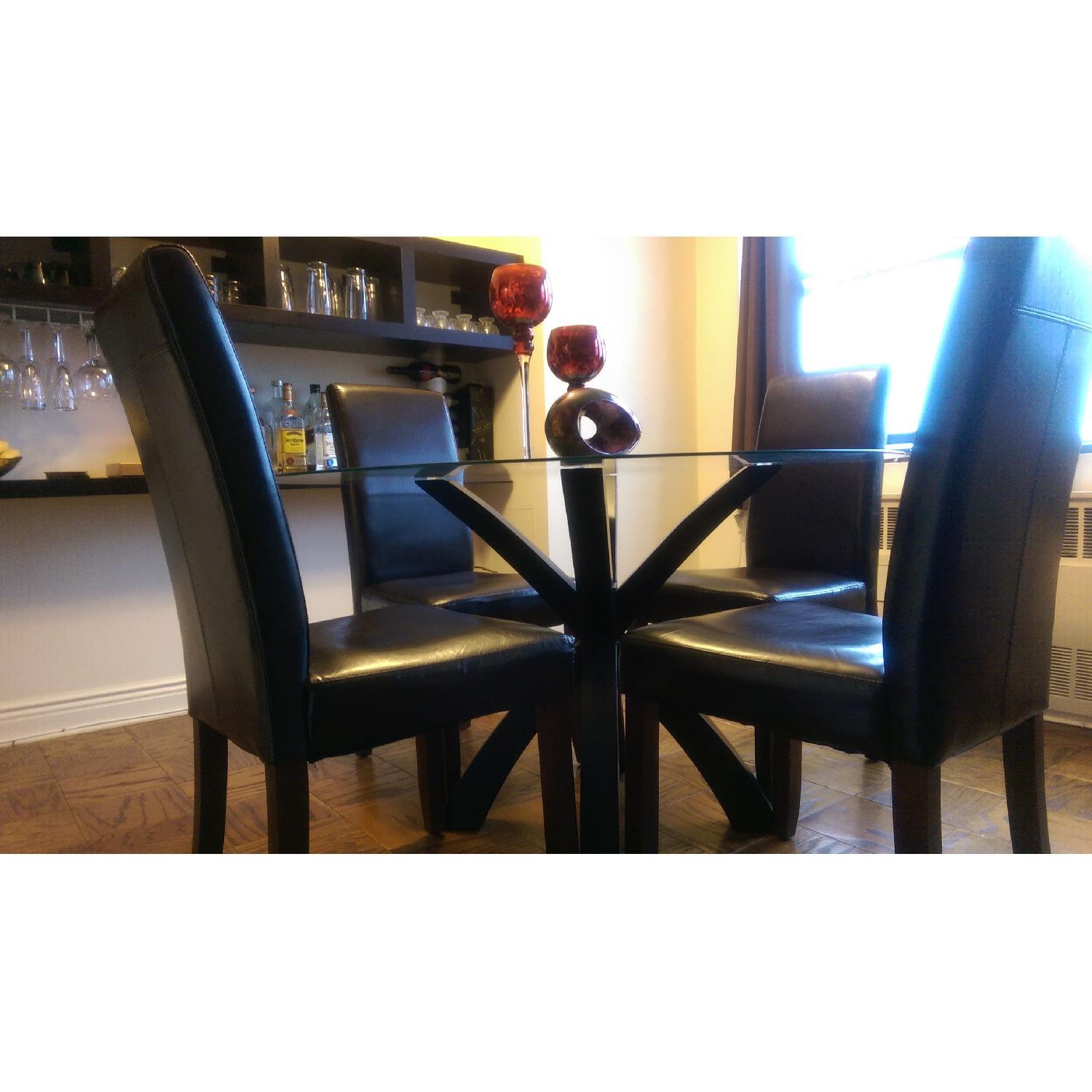 Pier 1 Glass Dining Table w/ 4 Chairs AptDeco