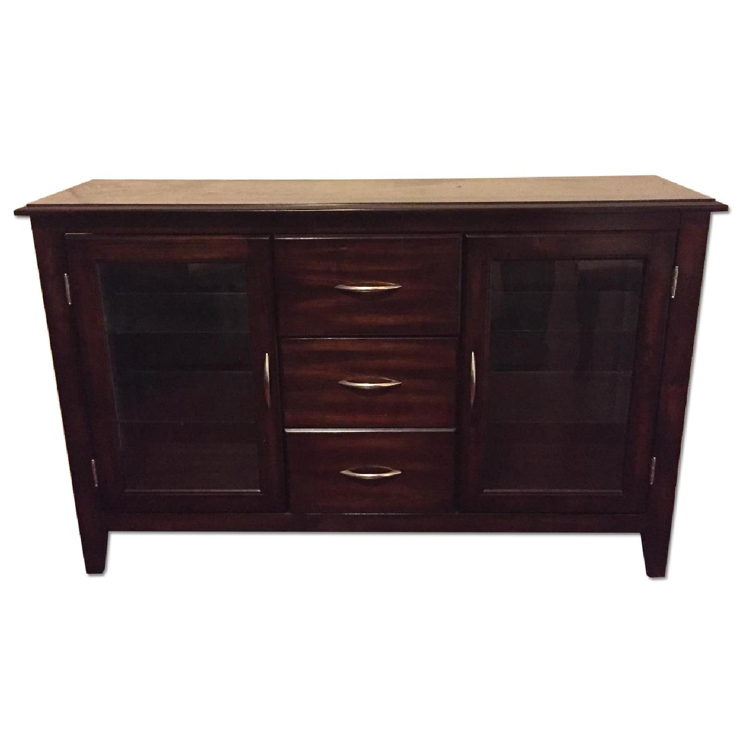 Raymour Flanigan Server AptDeco raymour-flanigan-server-aptdeco