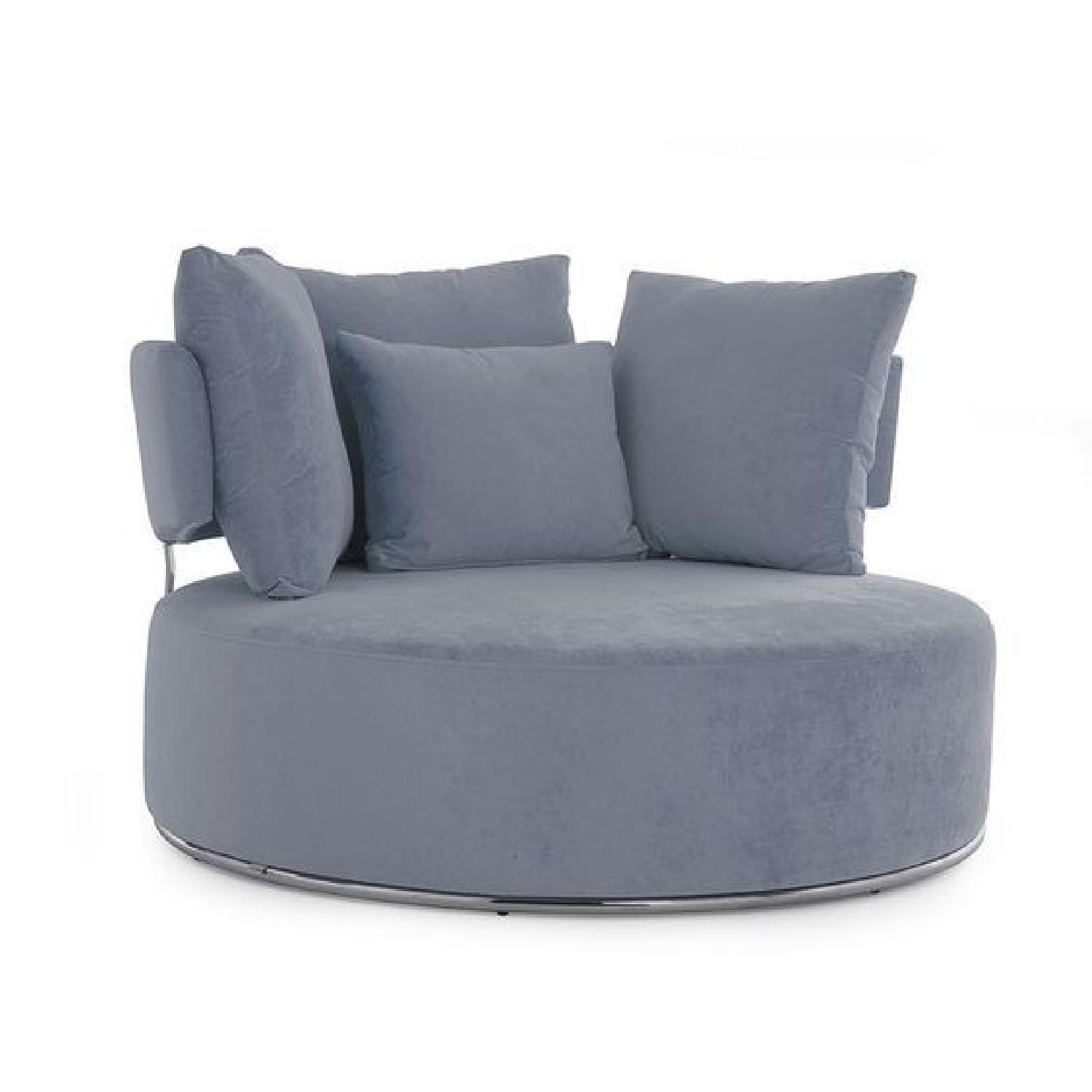 Lazzoni Dark Gray Round Sofa AptDeco