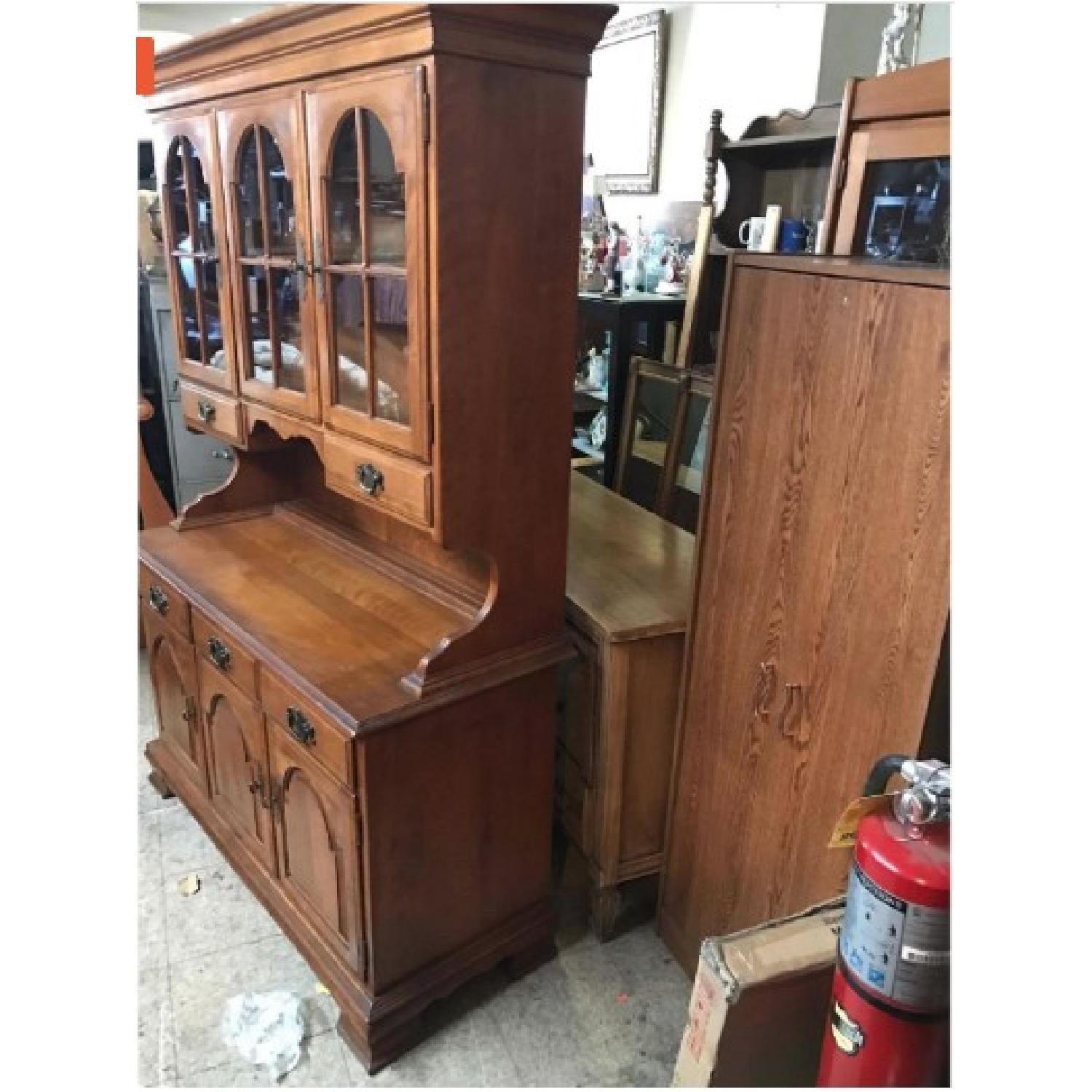 Ethan Allen Hutch/China Cabinet - image-2