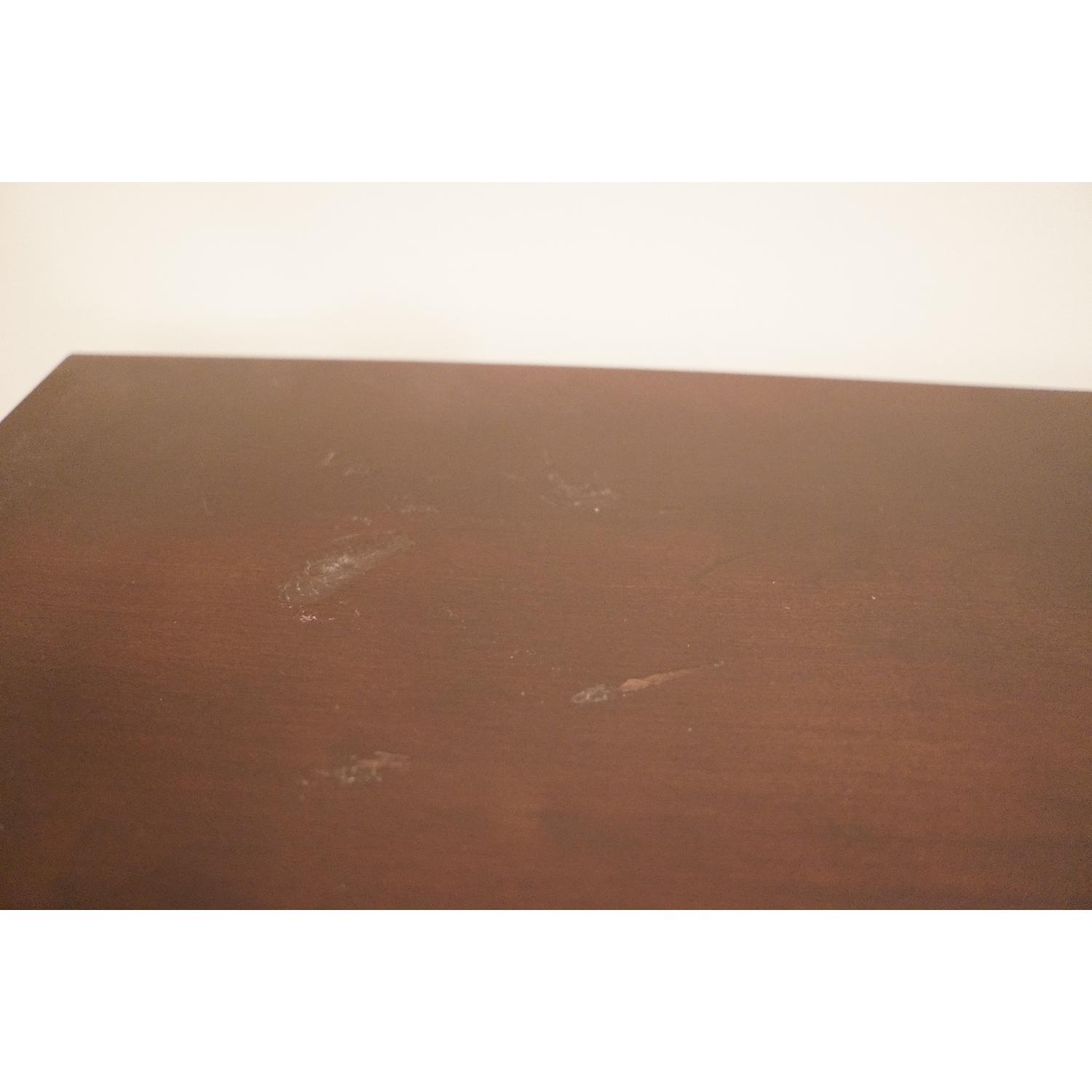 Vaughan Bassett 5-Drawer Dresser - image-3