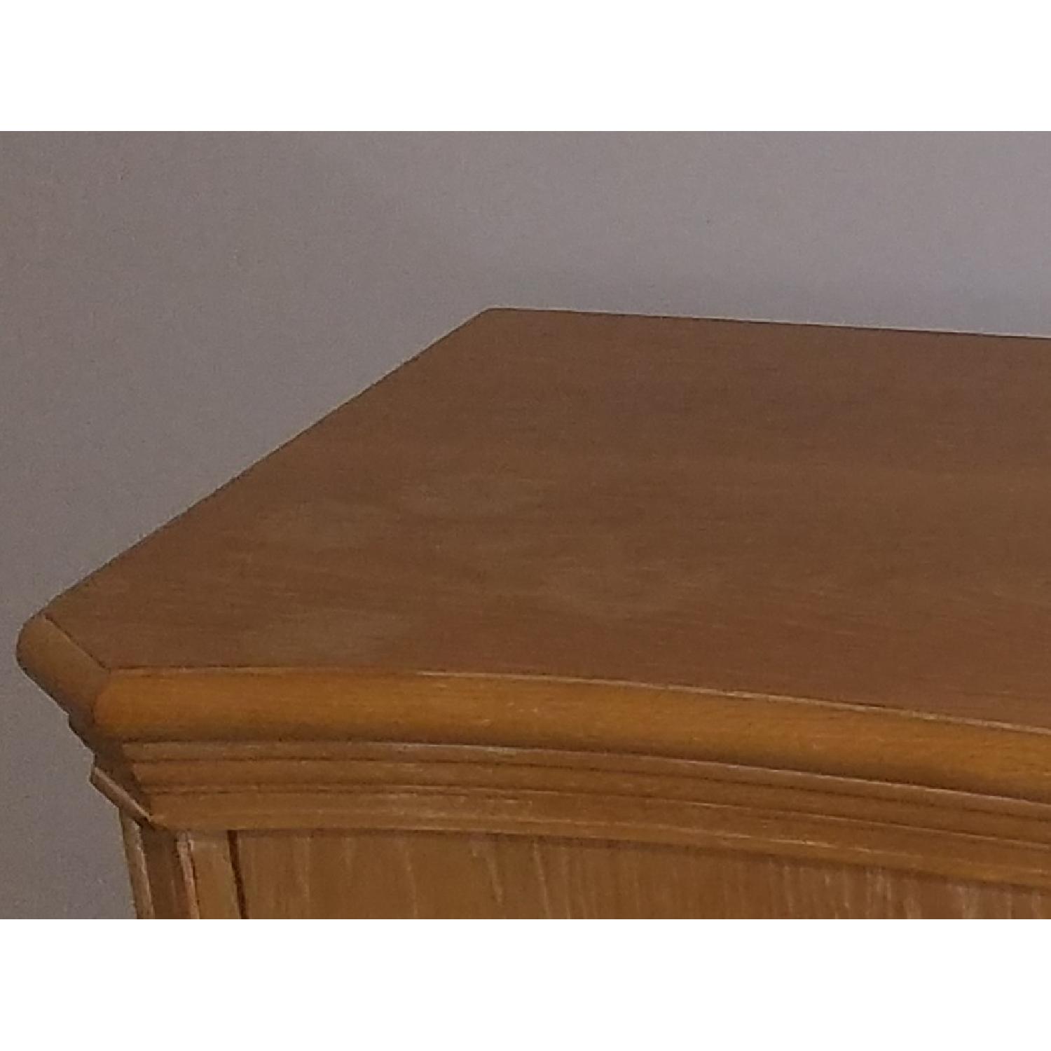 Lexington Atlantic 8 Drawer Dresser - image-5