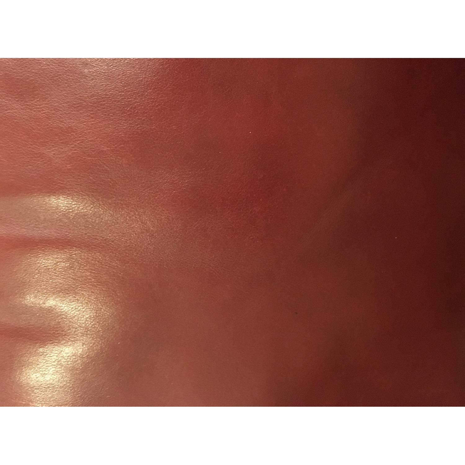 Jordan's Furniture Leather Sectional Sofa AptDeco