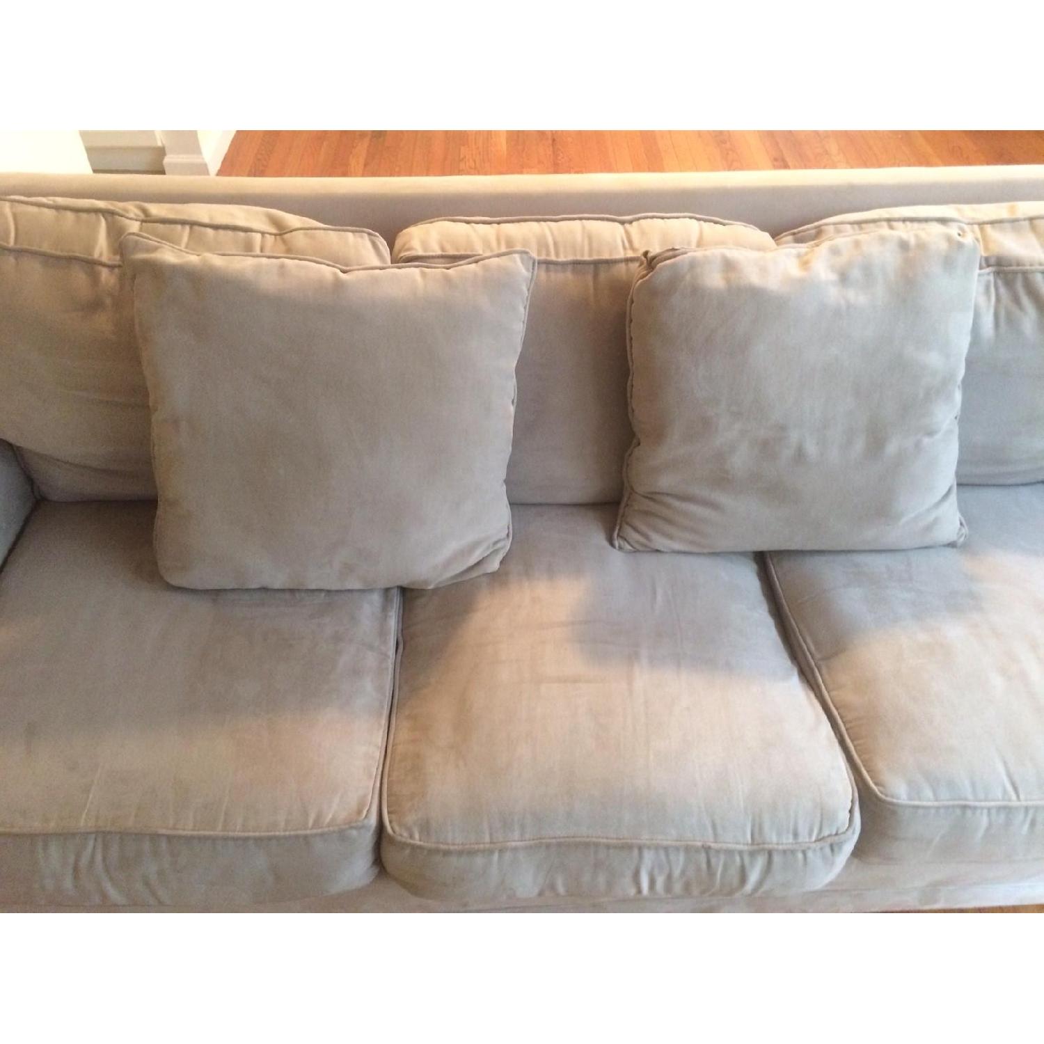 Raymour & Flanigan H.M. Richards 3 Seater Sofa w/ 2 Pillows - image-4