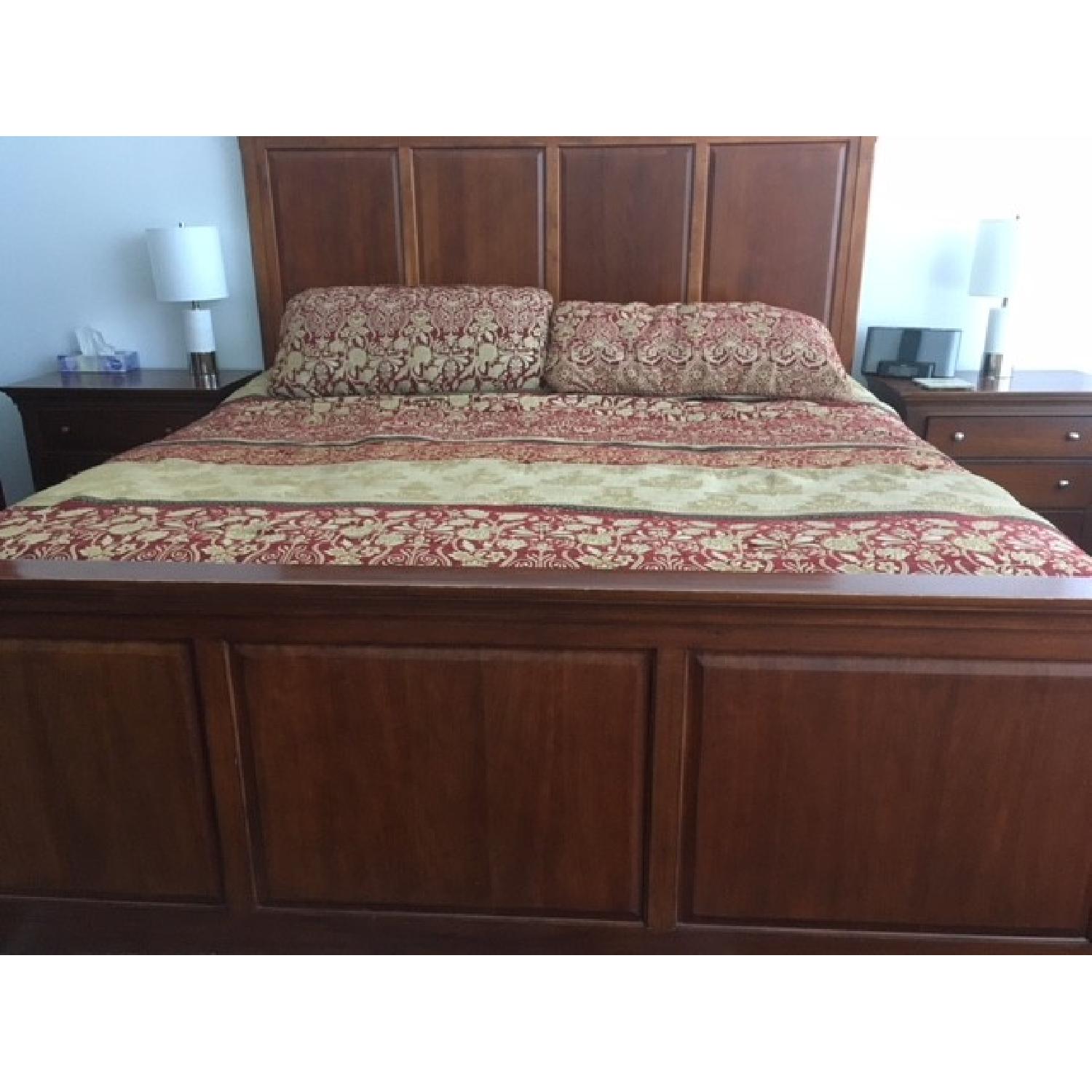 Thomasville King Size Bed Frame AptDeco