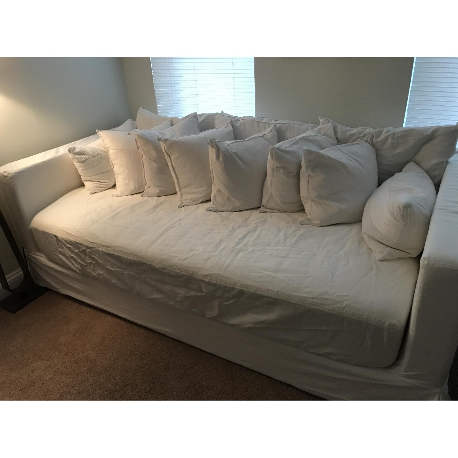 Pottery Barn Jamie DayBed in White - image-2