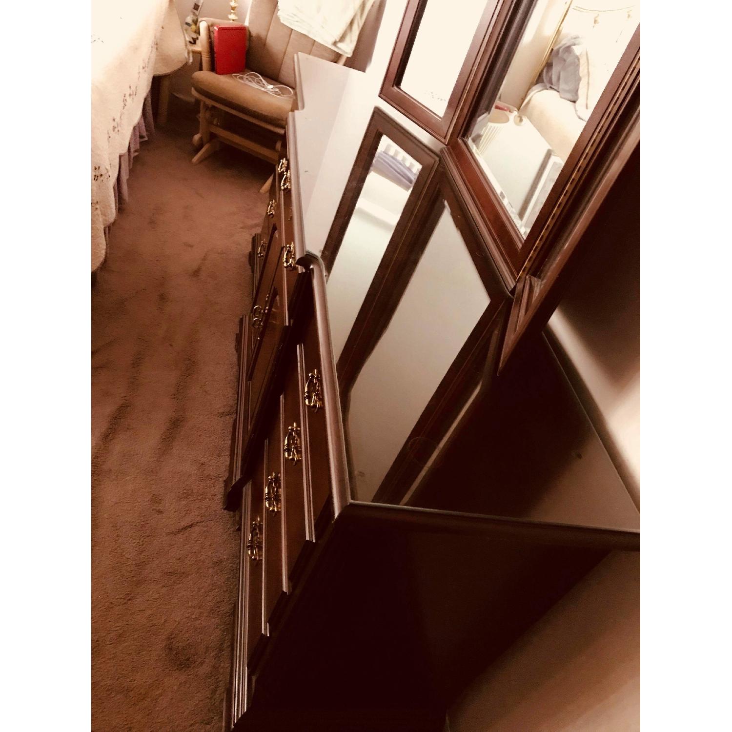 Thomasvill Furniture Vintage 1980s Dresser w/ Mirror - image-2