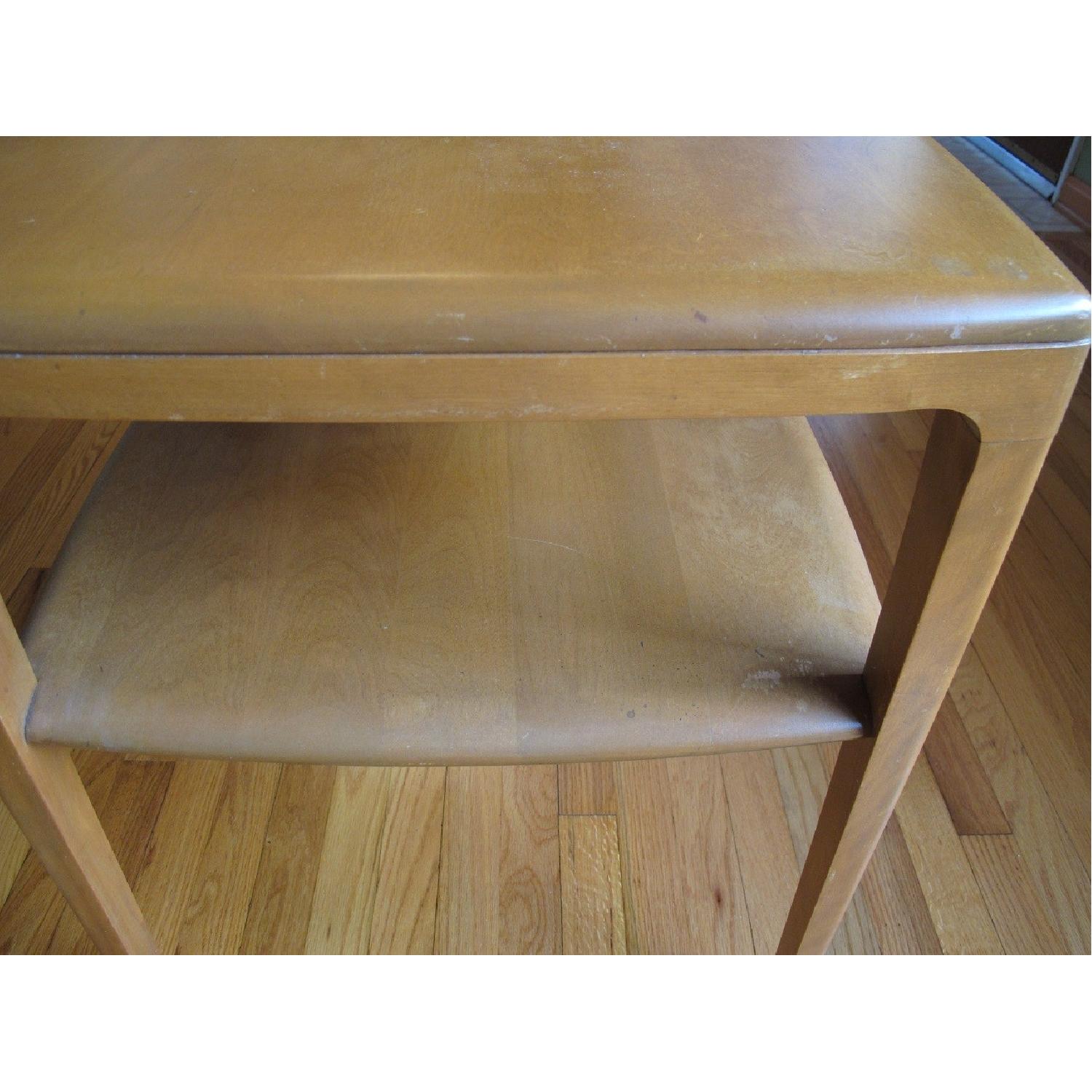 HeywoodWakefield Lamp Table in Champagne AptDeco