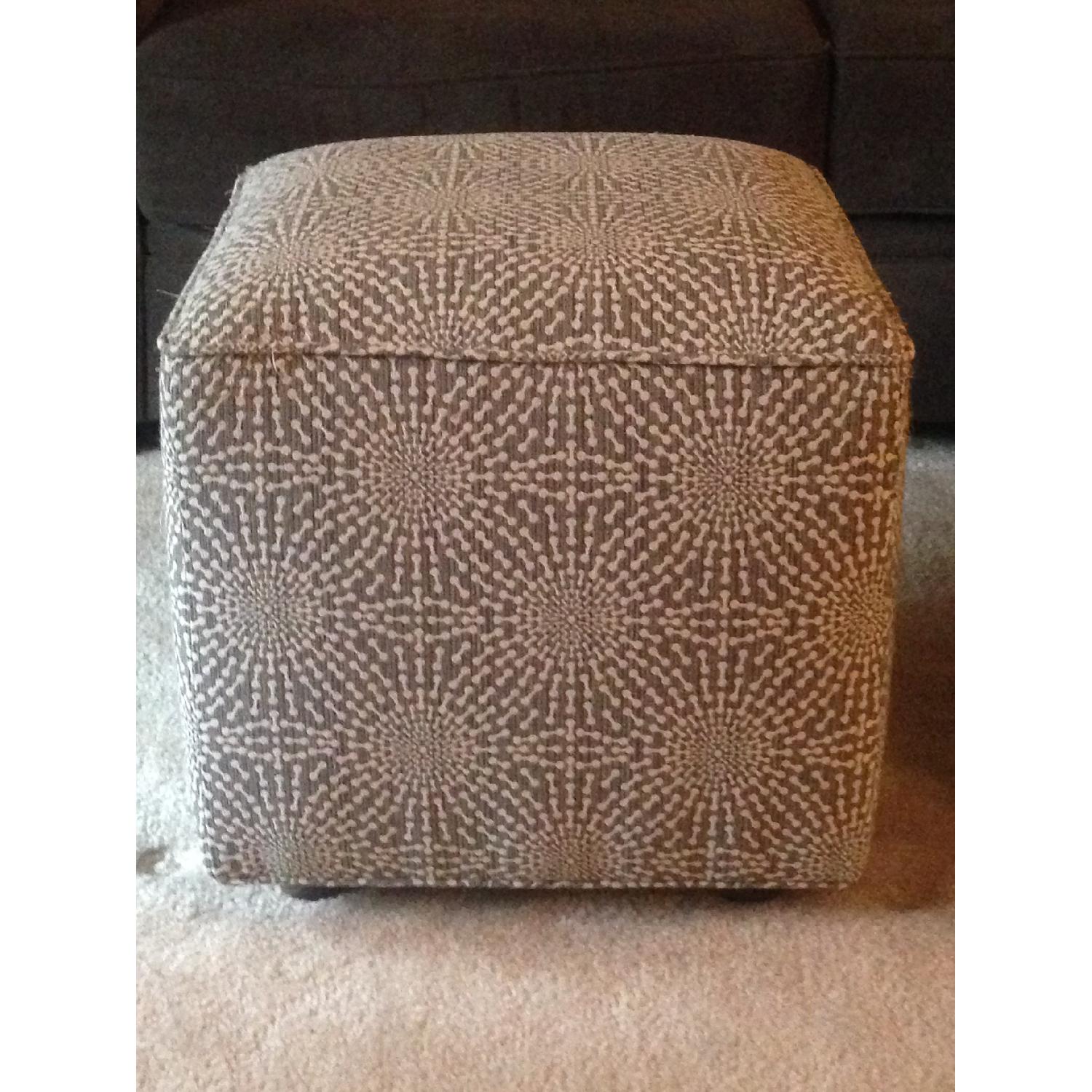 Havertys Kara Chaise Sectional w/ 2 Cube Ottomans - image-3