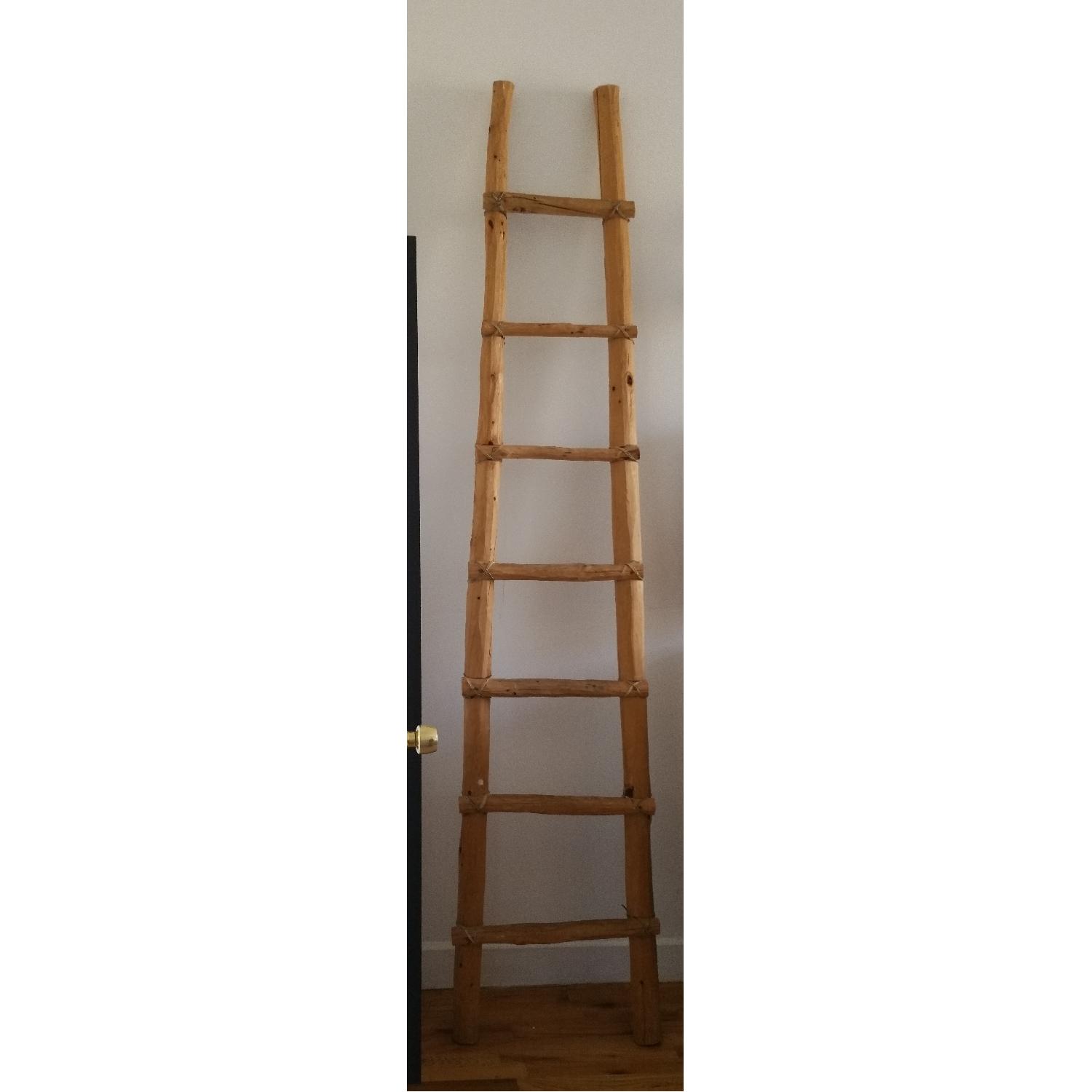 Native American Style Ladder AptDeco