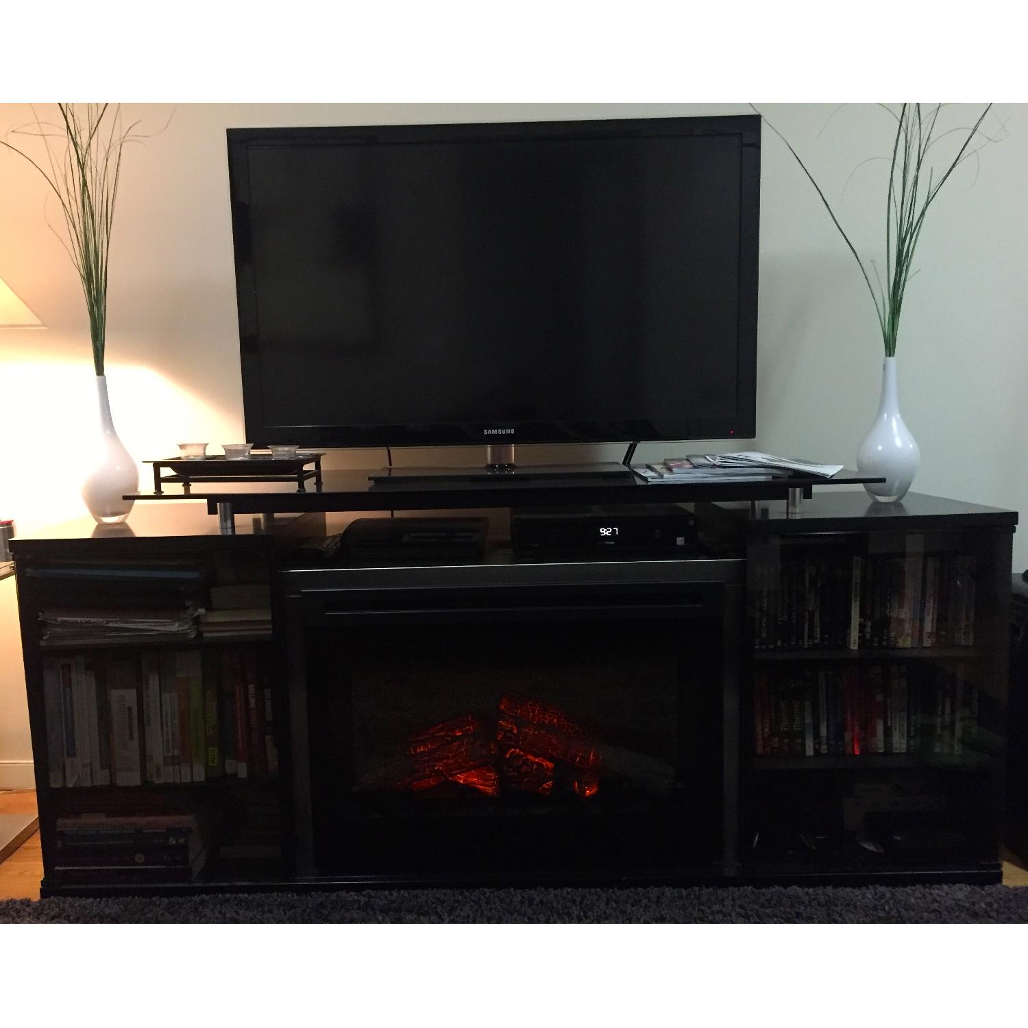 Raymour & Flanigan Marana TV Console w/ Integrated Electric Fire Place - image-4