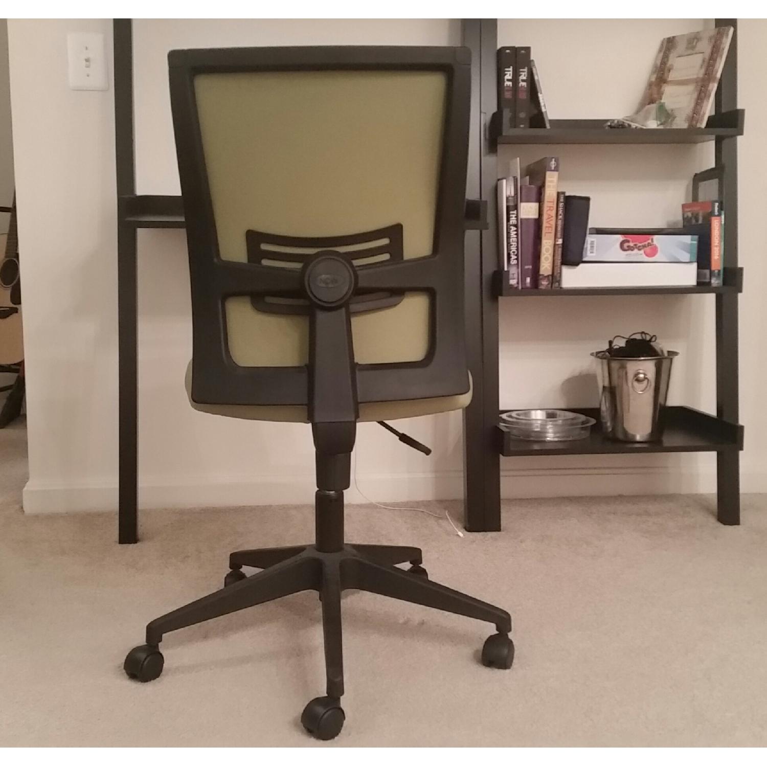Green Office Chair - image-4