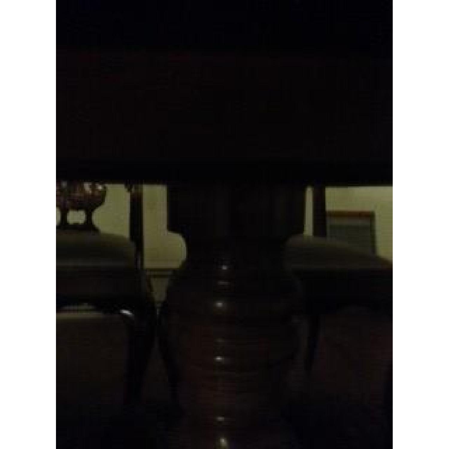 Henredon Pedestal Dining Table w/ Leaf & 6 Chairs - image-7