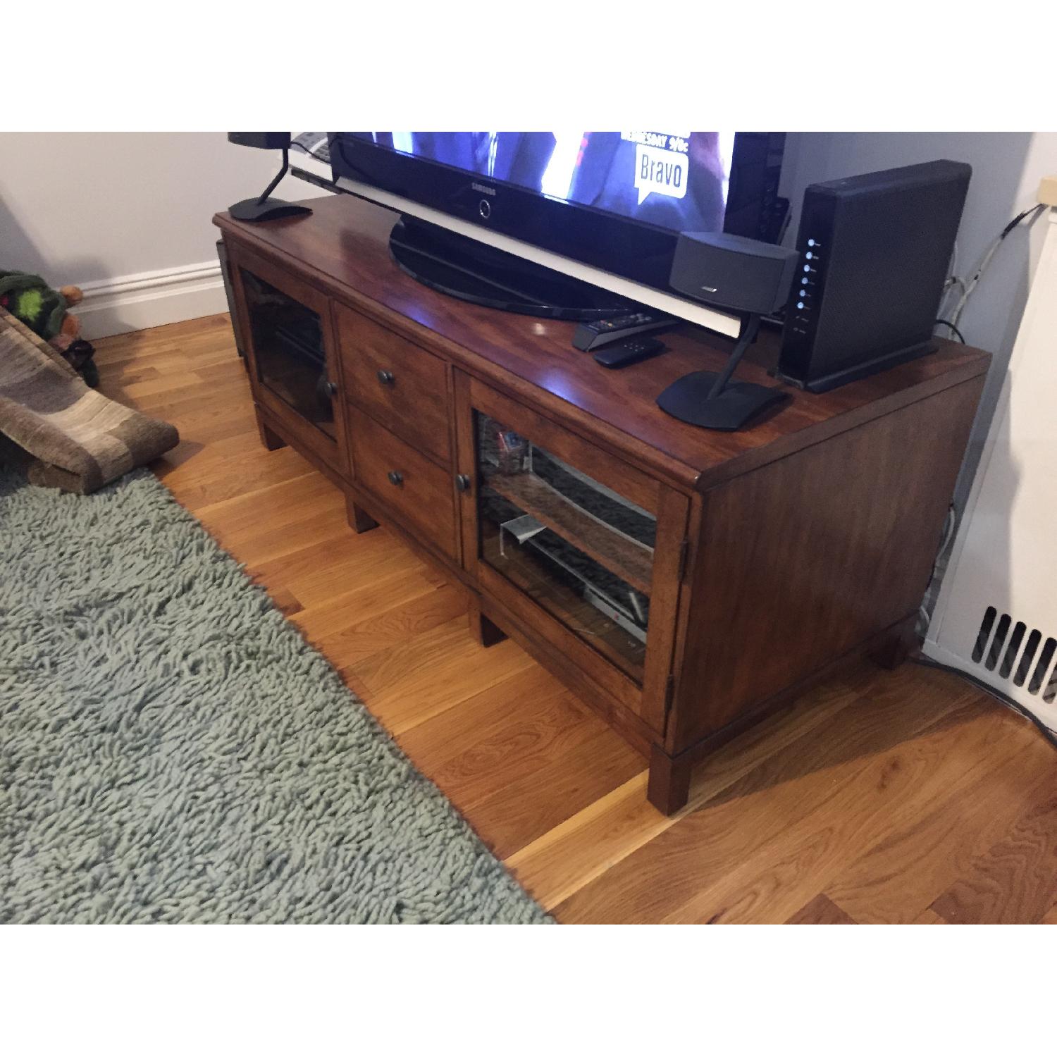 Ethan Allen Hawke Media Cabinet - image-4