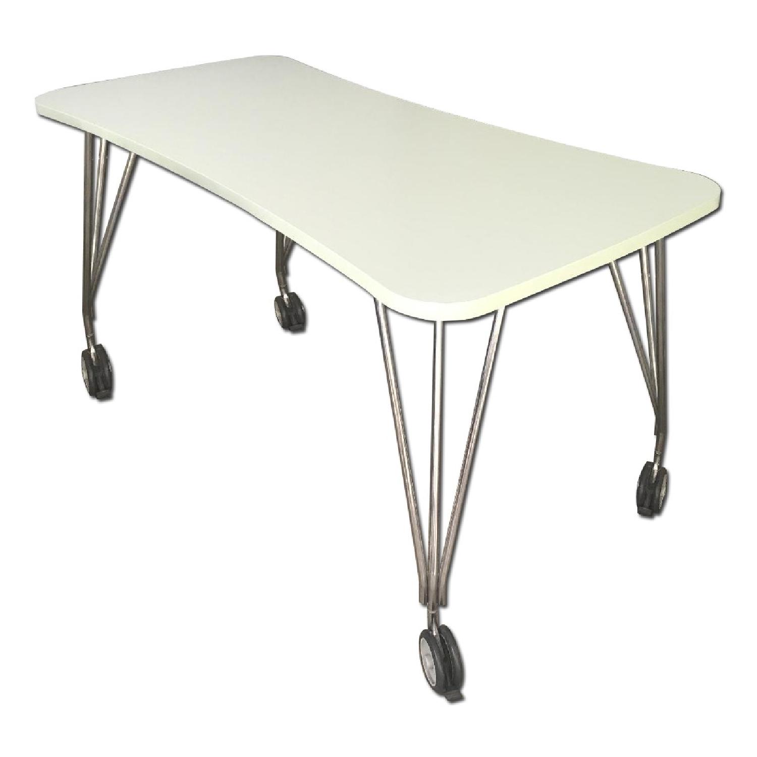 Kartell Max Table in Fennel Green - AptDeco