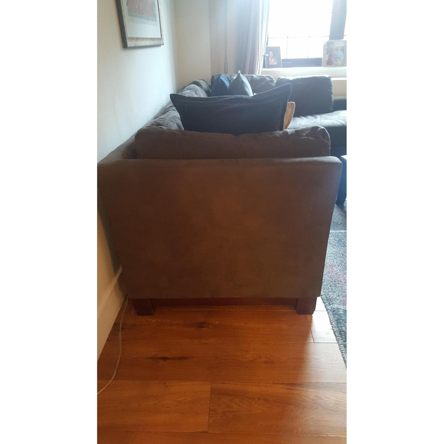 Sherrill Precedent Custom Sectional w/ Chaise - image-4