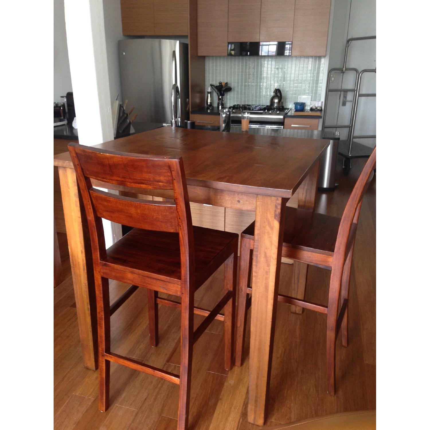 Crate & Barrel Dining Table w/ 4 Chairs - AptDeco