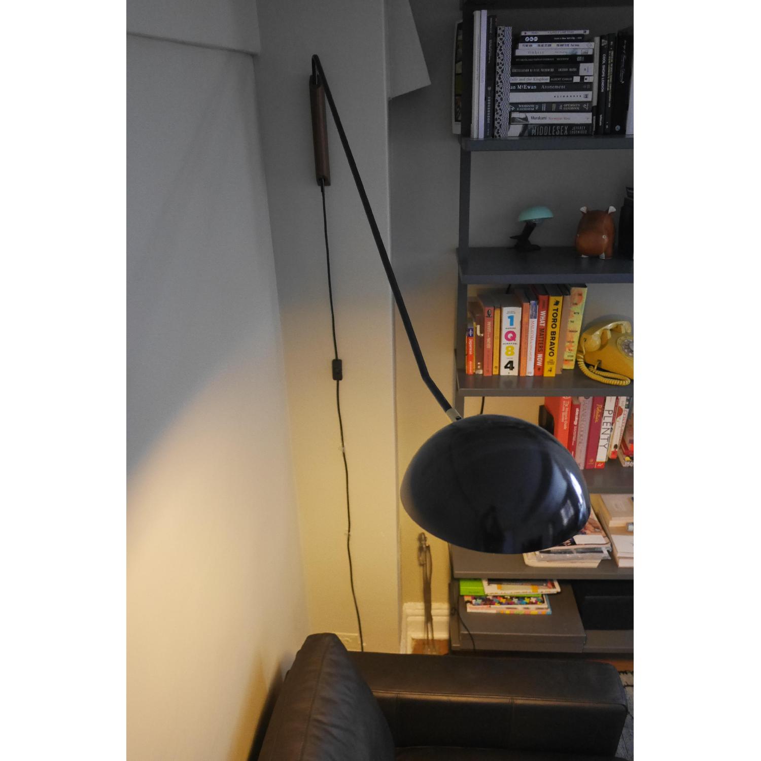 CB2 Mantis Light - image-2