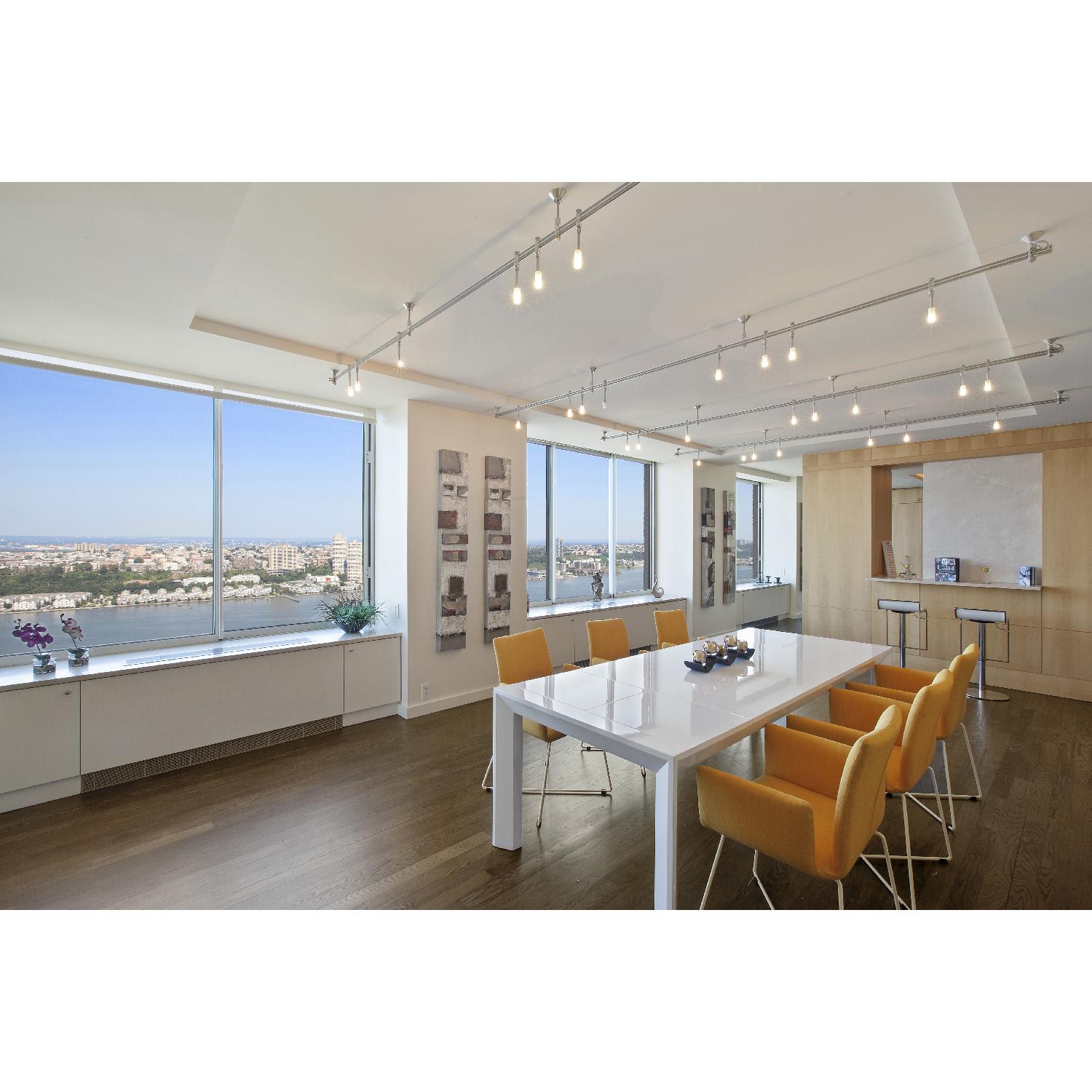 White Expandable Dining Table w/ 6 Chairs - image-2