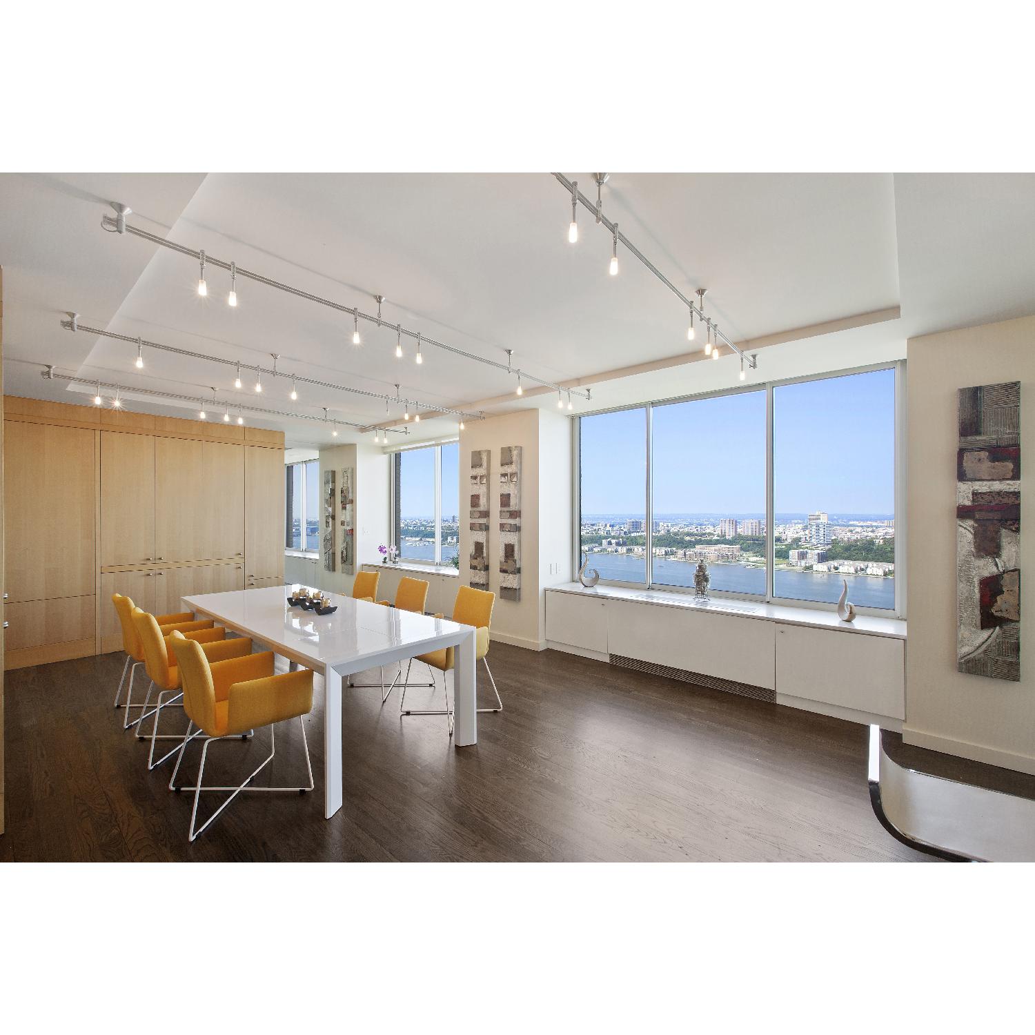 White Expandable Dining Table w/ 6 Chairs - image-3