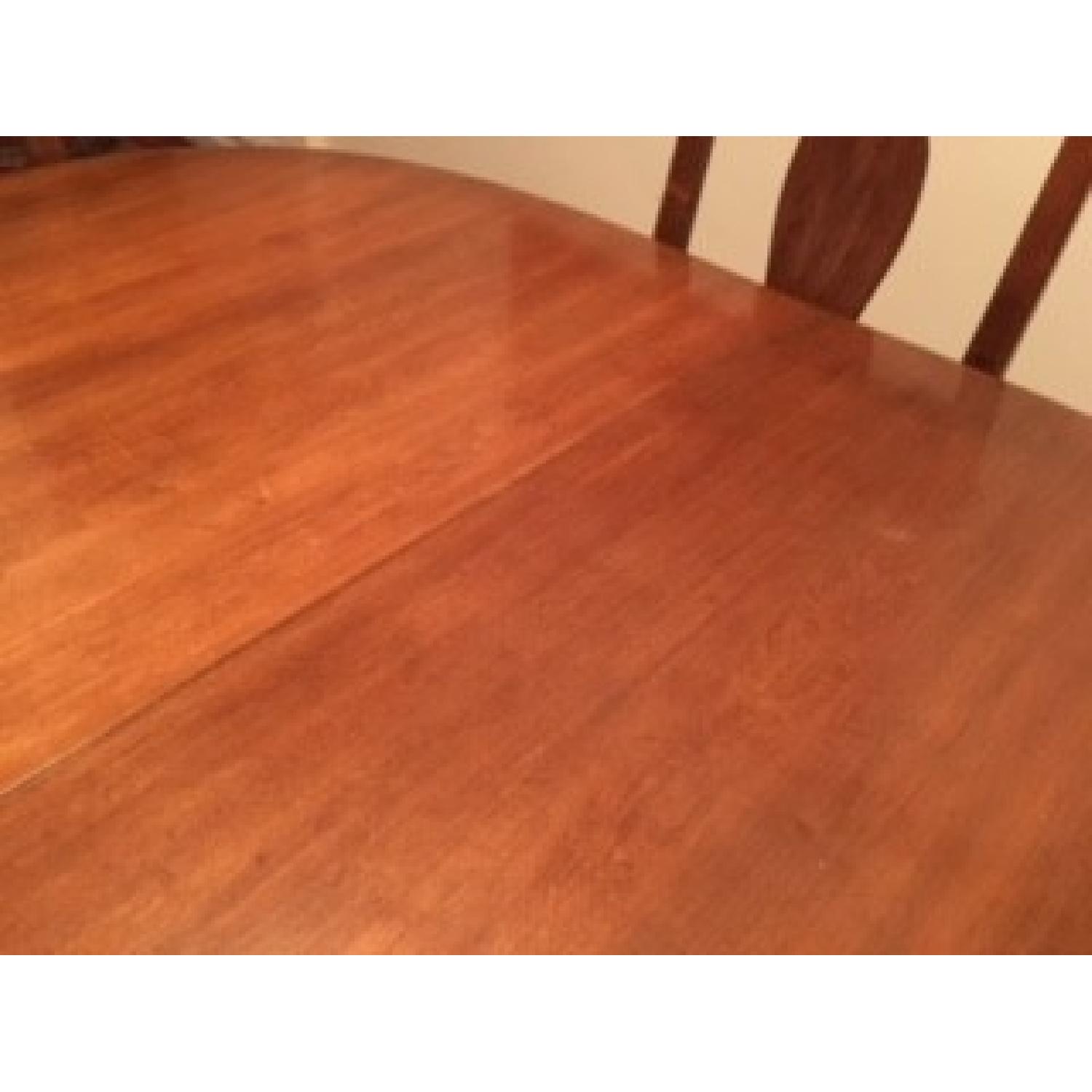 Ethan Allen French Country Dining Room Table w/ 4 Chairs - image-2