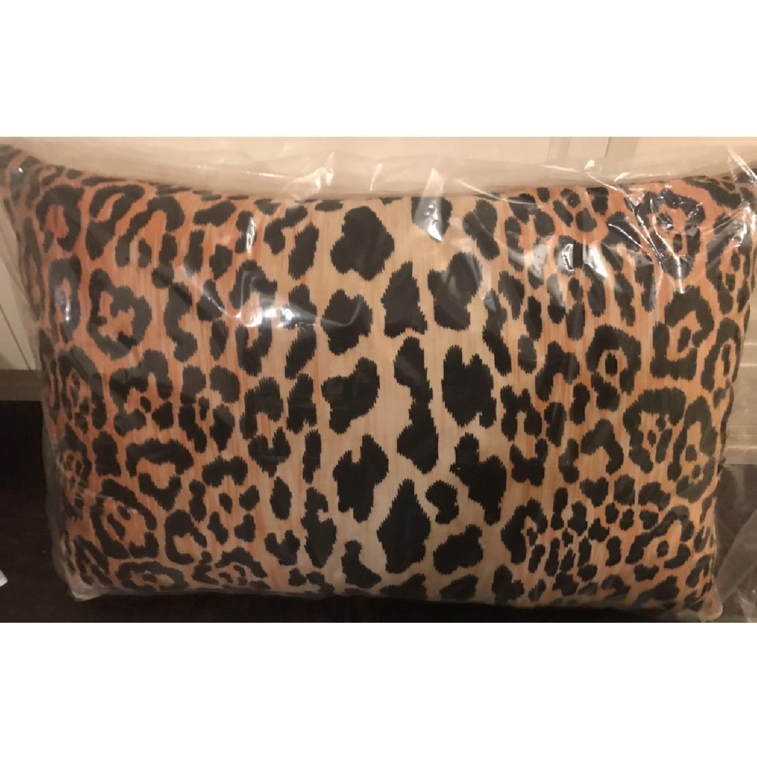 Leopard Print Lumbar Accent Pillow - image-8